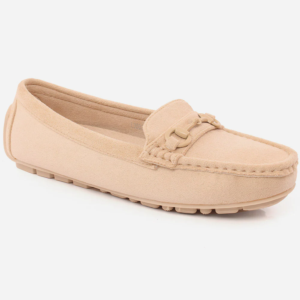 Women "Beaten" Suede Round Toe Flat Moccasins