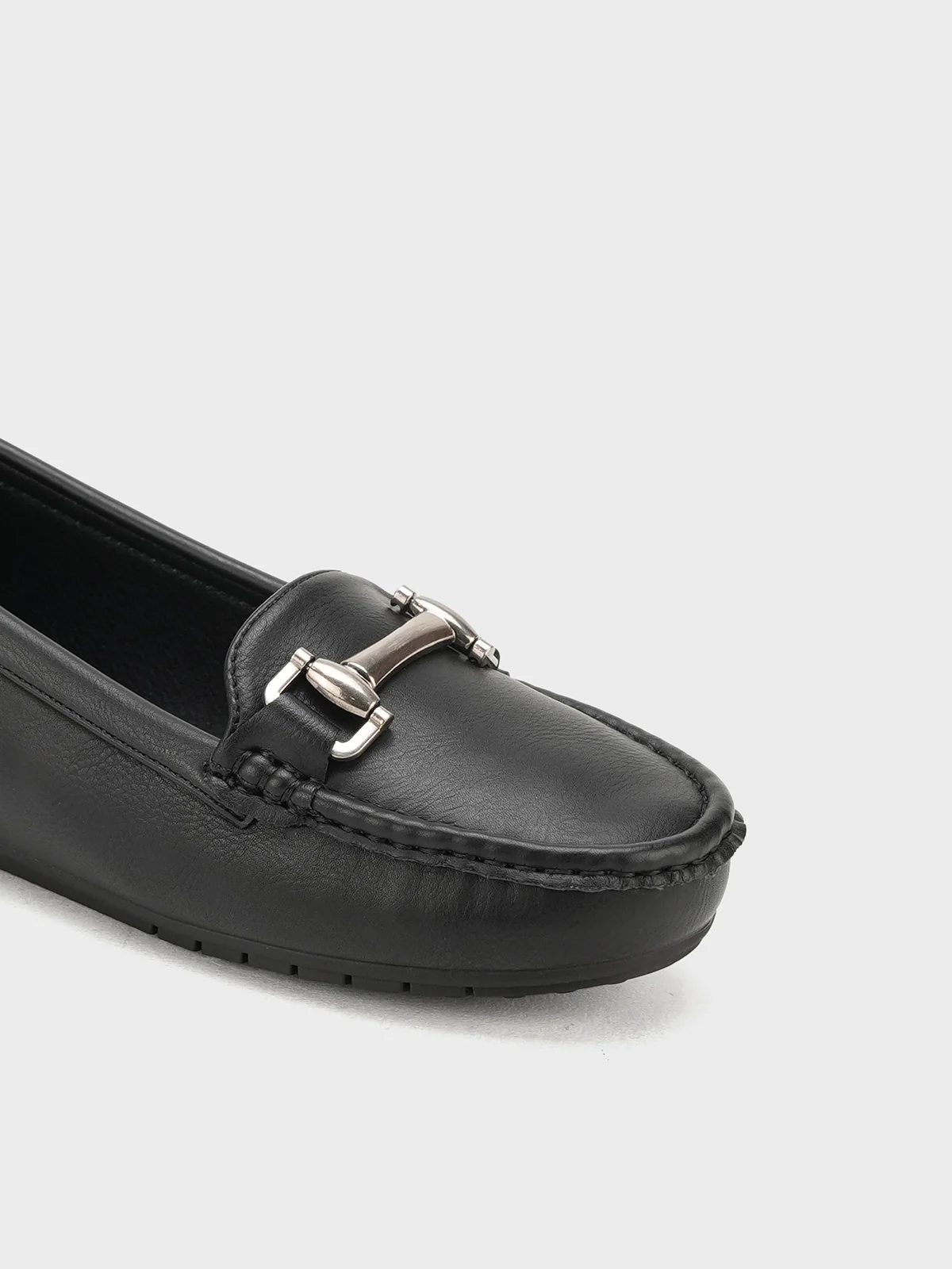 Women "BEXTER" Smart Buckle Moccasins - Image 7