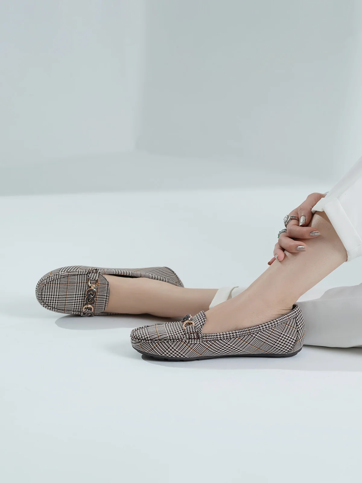 Women "BREVYN" Semi Formal Moccasins - Image 3
