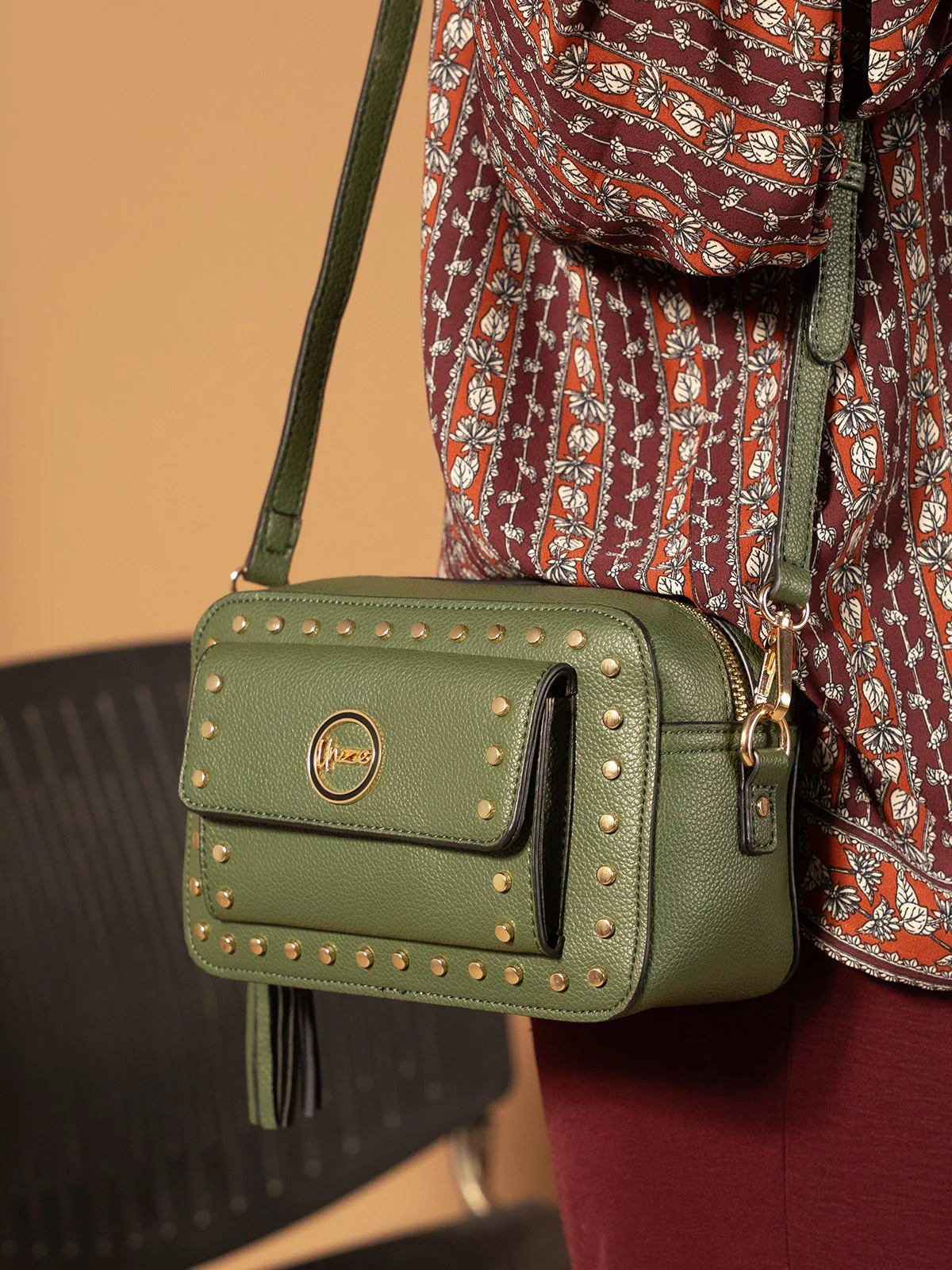 Women "BRIAR" Stylish Crossbody Bag - Image 3