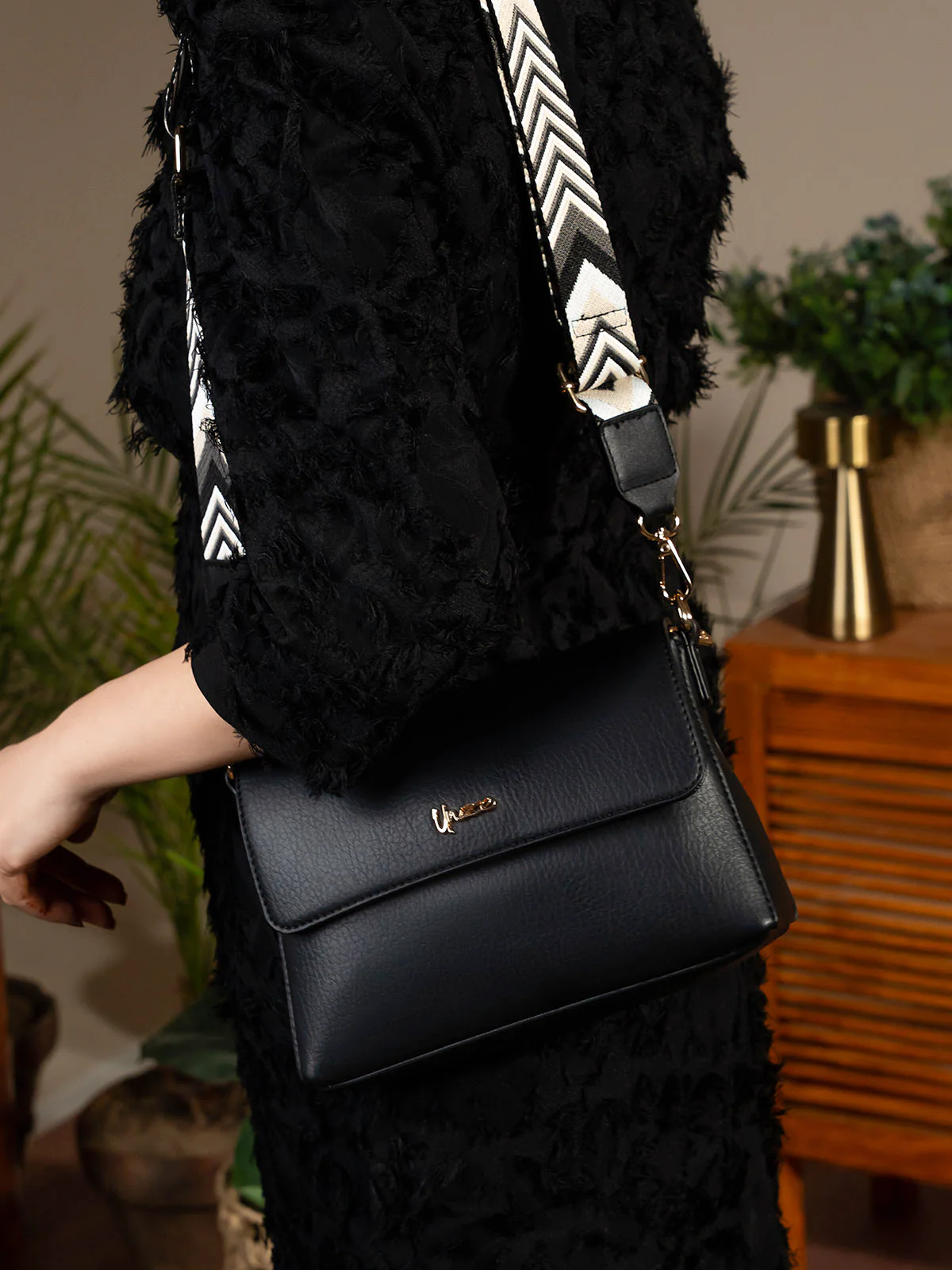 Women "CALYX" Small Crossbody Bag - Image 6