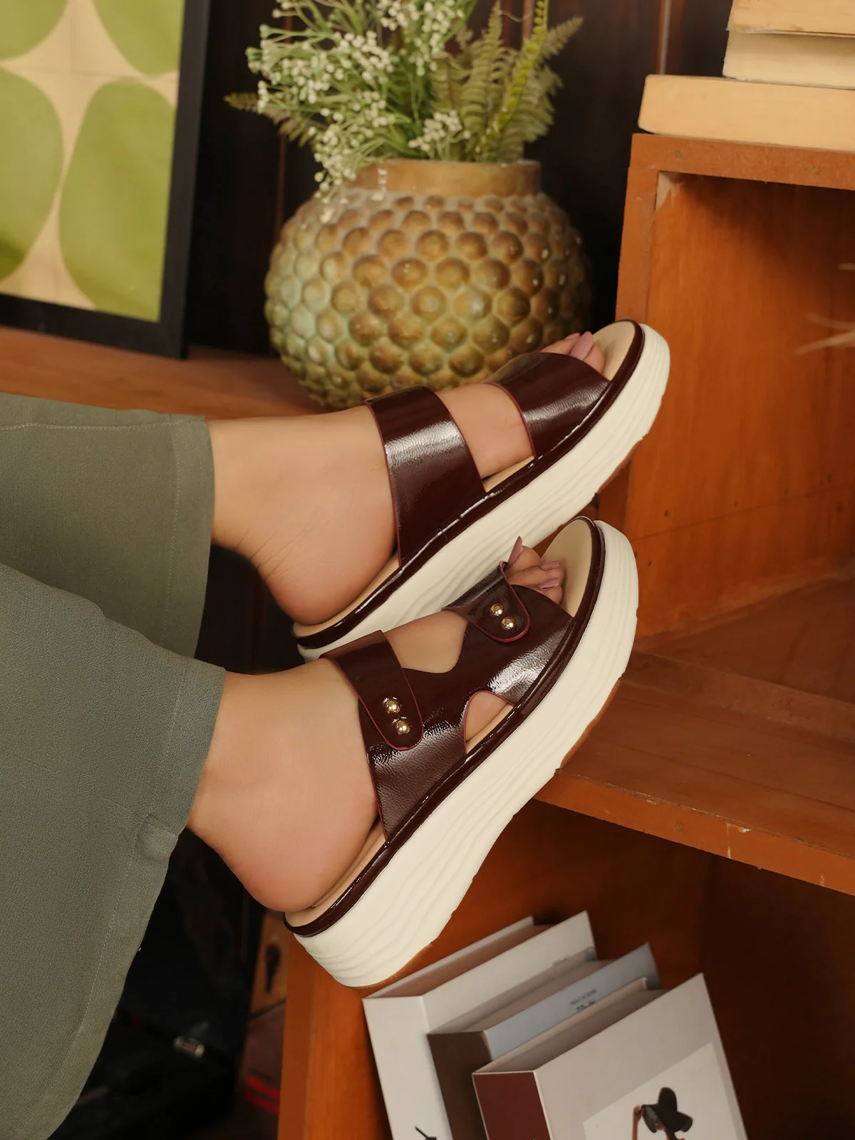 Women "CAMILA" Stylish Comfort Slippers