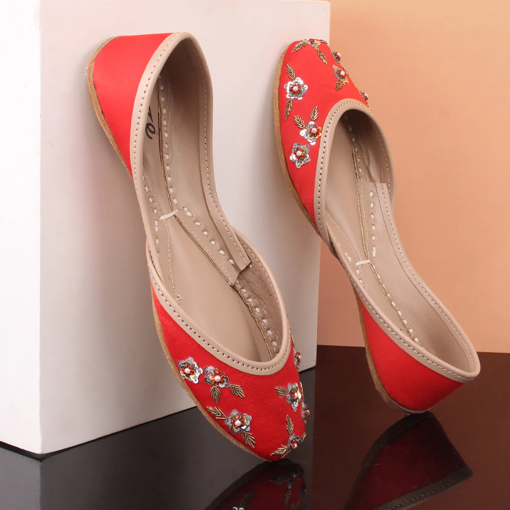 Women "Cher" Slip On Khussa - Image 6