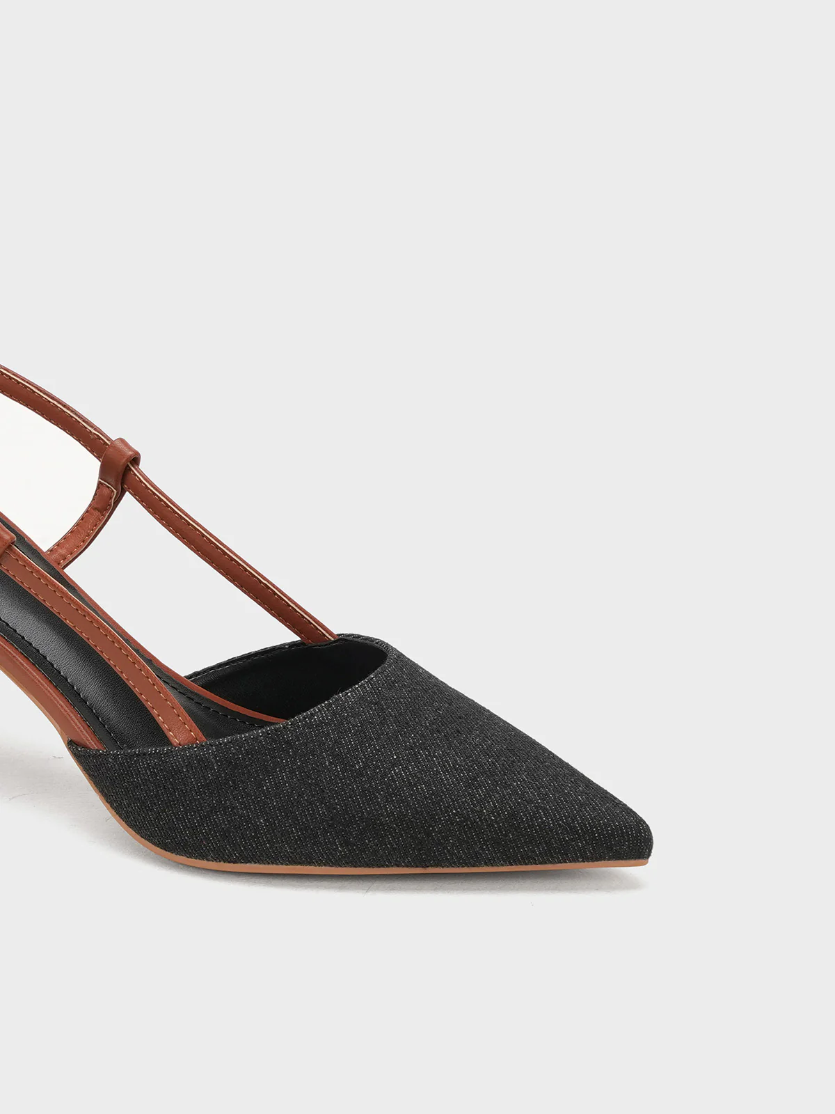 Women "CHERISH" Pointed Toe Design Sandals - Image 7