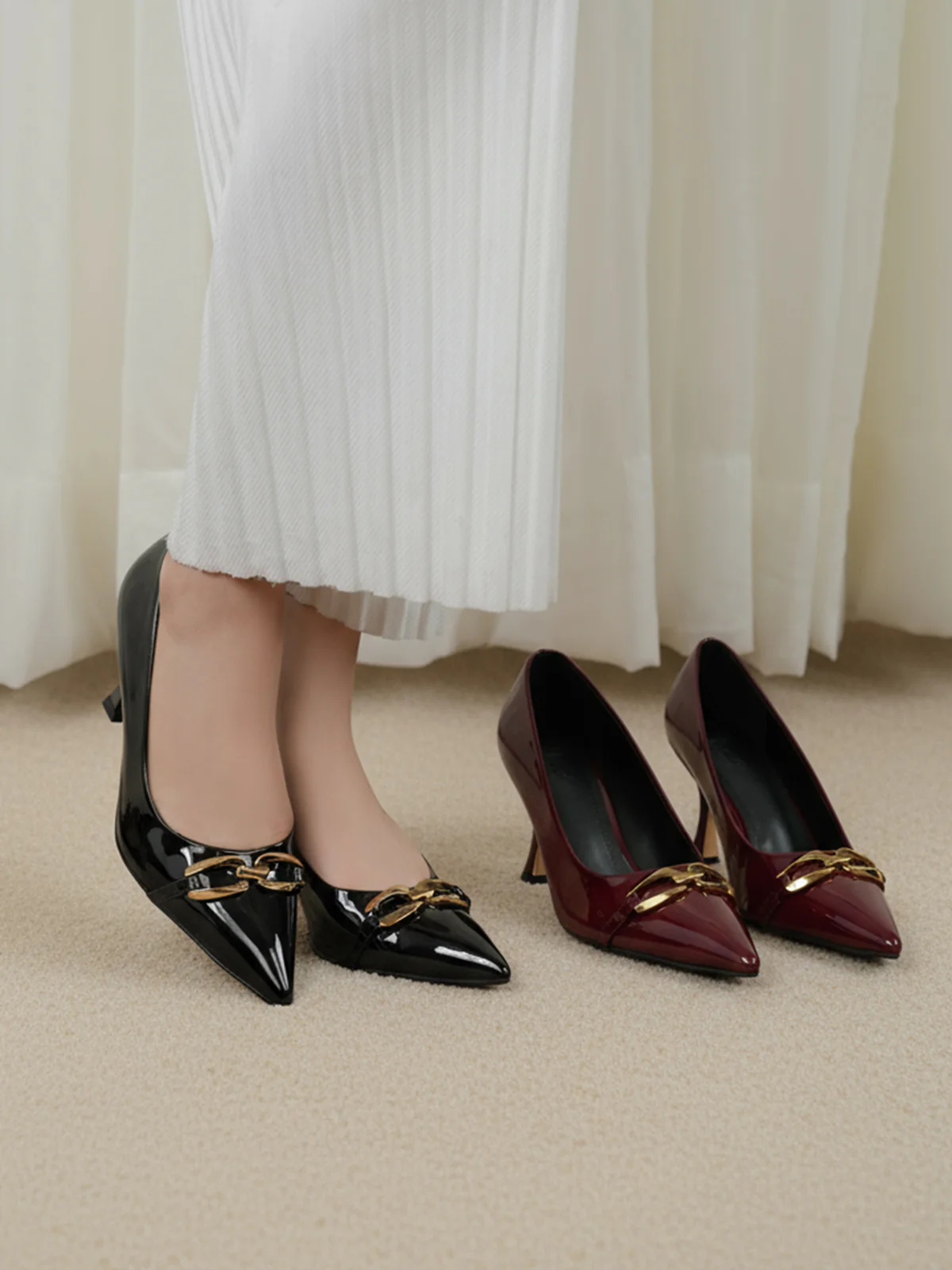 Women "CORRADO" Sleek Pointed Toe Court Shoes - Image 11