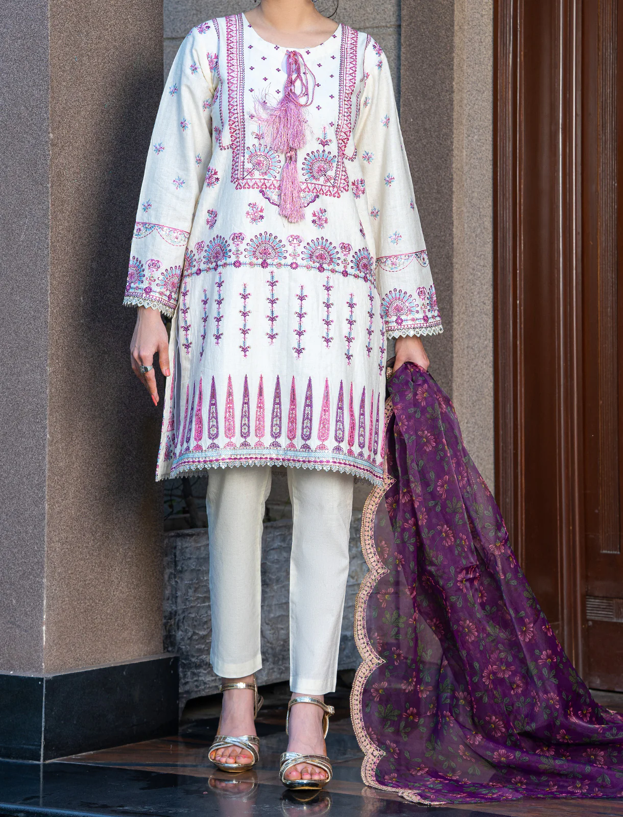 Women "DENIZ" Embellished Lawn Two Piece Suit