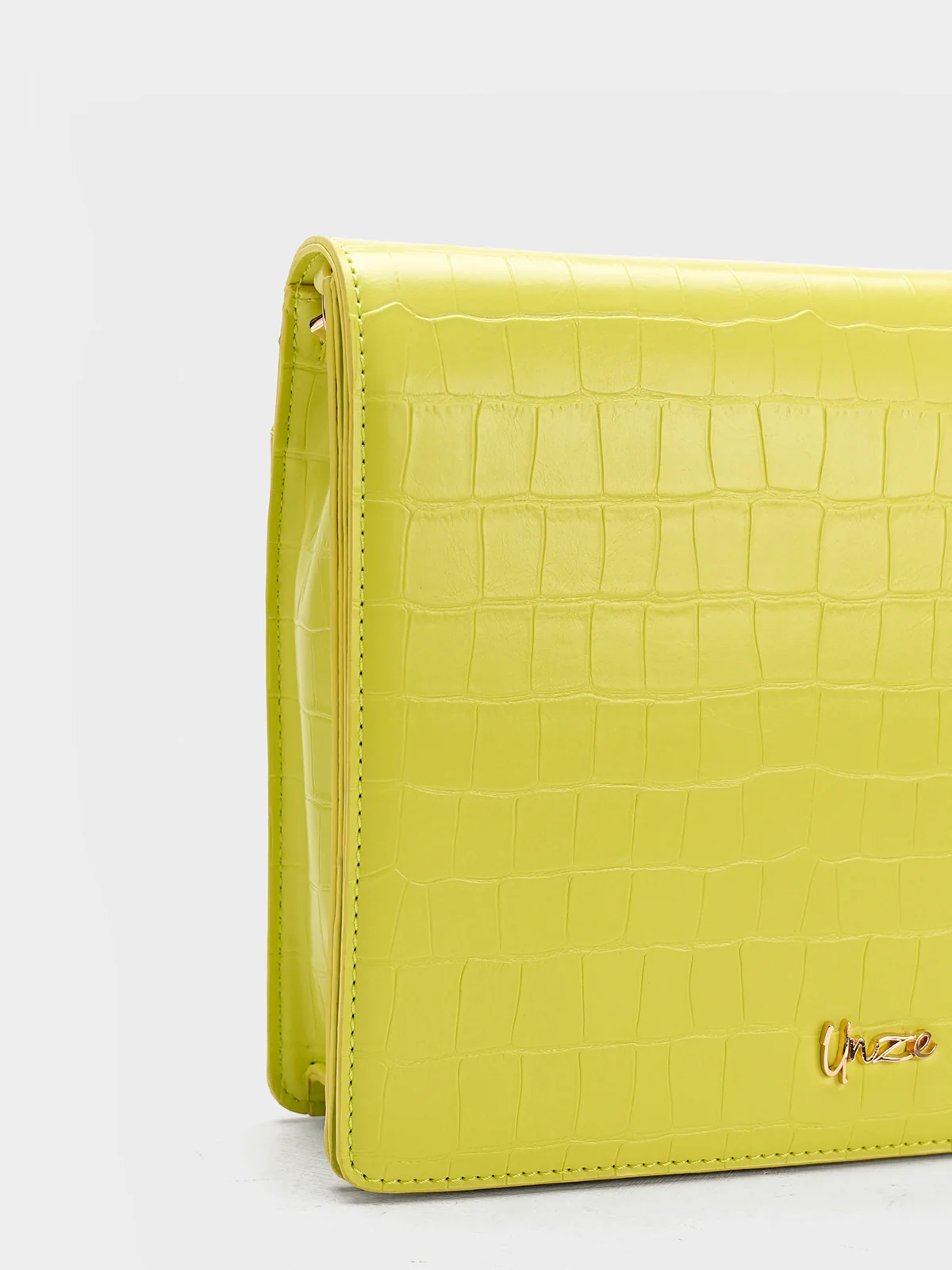 Women "DEREK" Premium Crossbody Bag - Image 5
