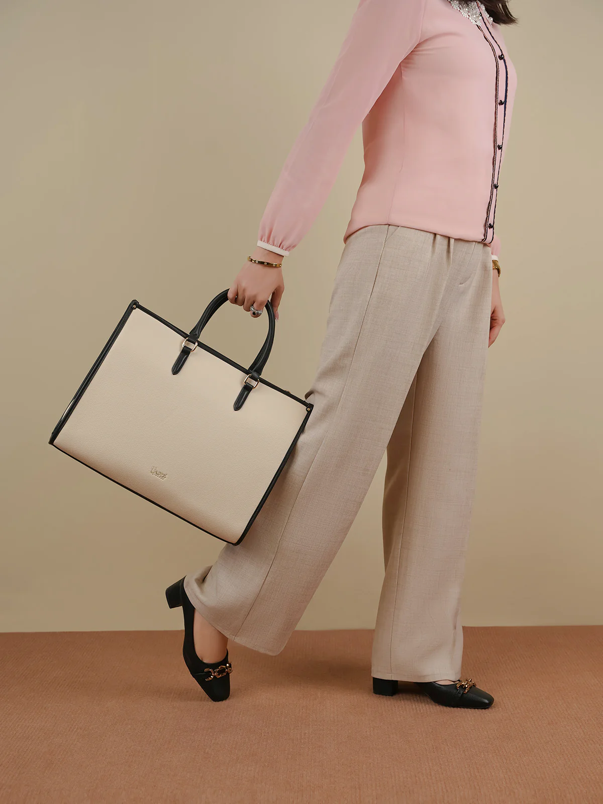 Women "DEVON" Easy to Carry Tote Bag - Image 3
