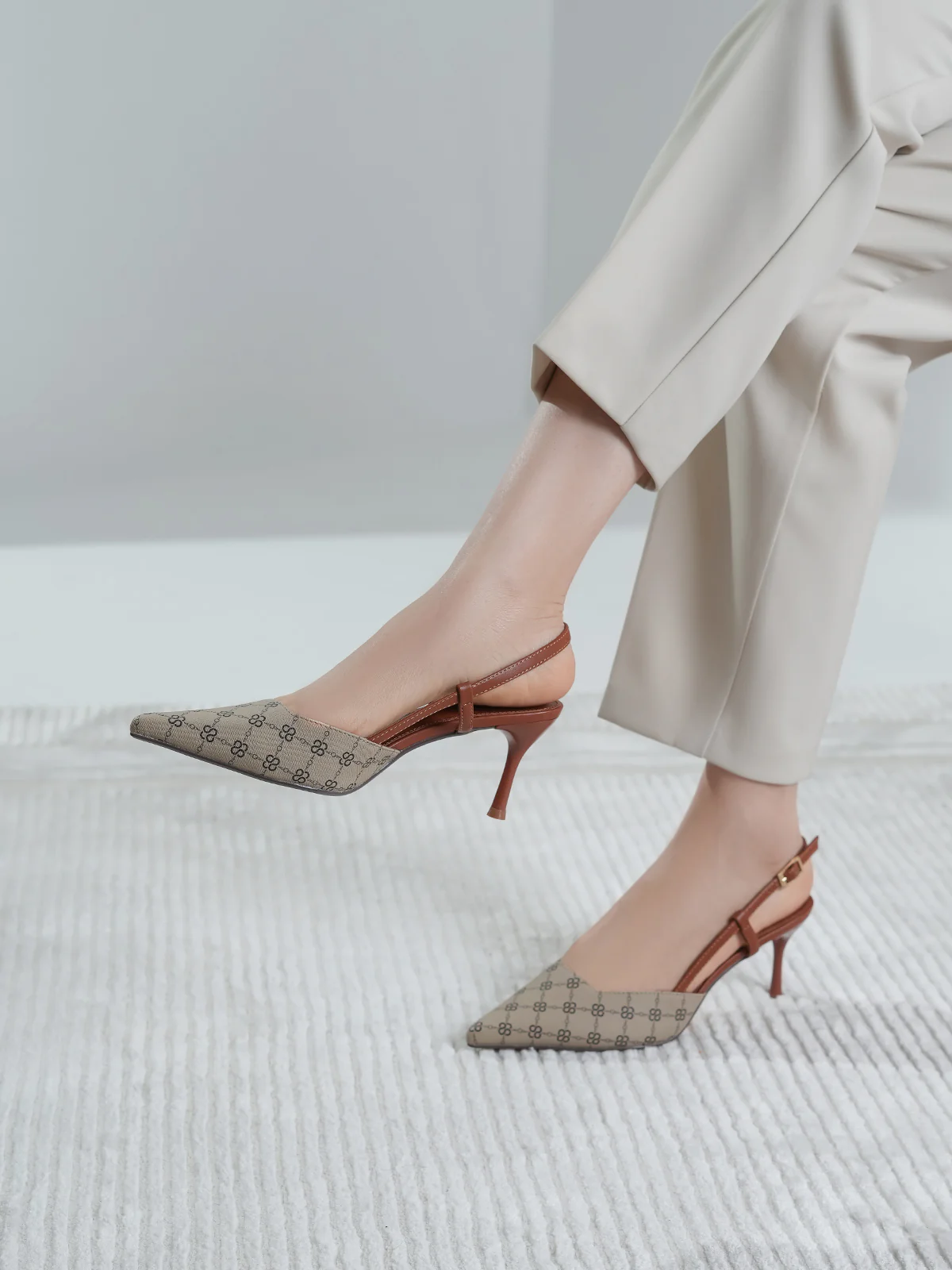 Women "ELFREDA" Stylish Design Sandals - Image 9