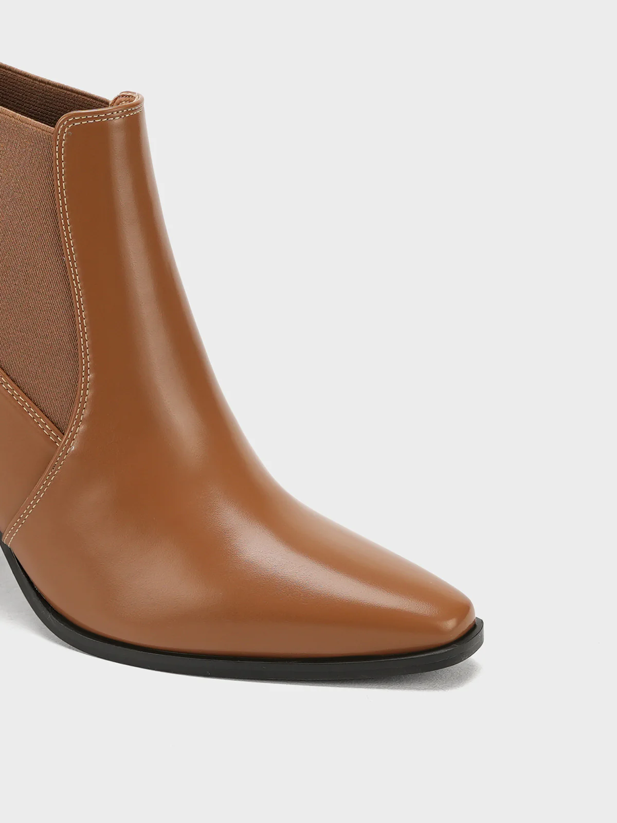 Women "ERCWLFF" Pointed Toe Boots - Image 4