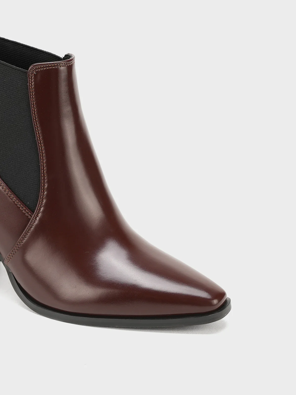 Women "ERCWLFF" Pointed Toe Boots - Image 7