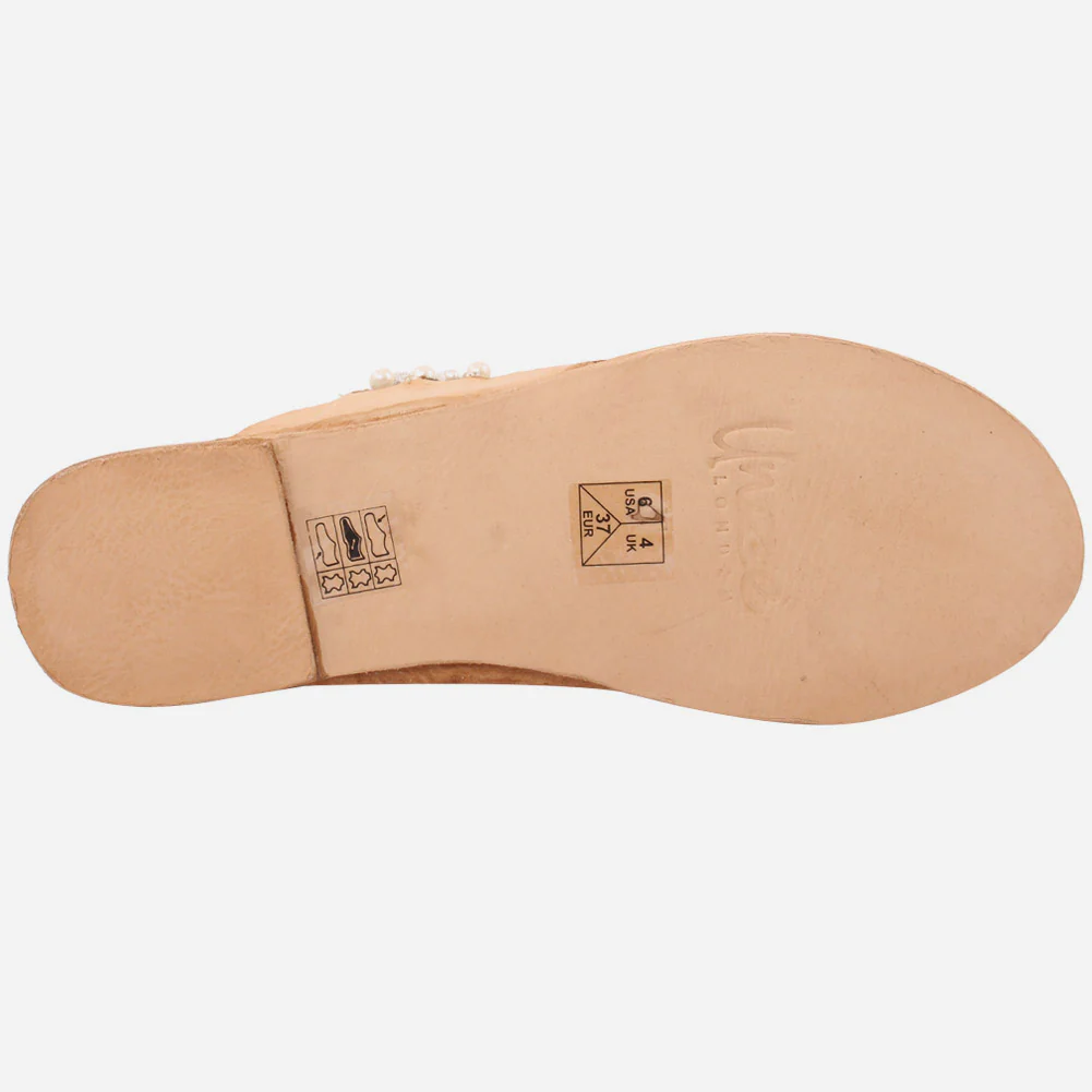 Women "EZRA" Colorful Kolhapuri Slippers - Image 5