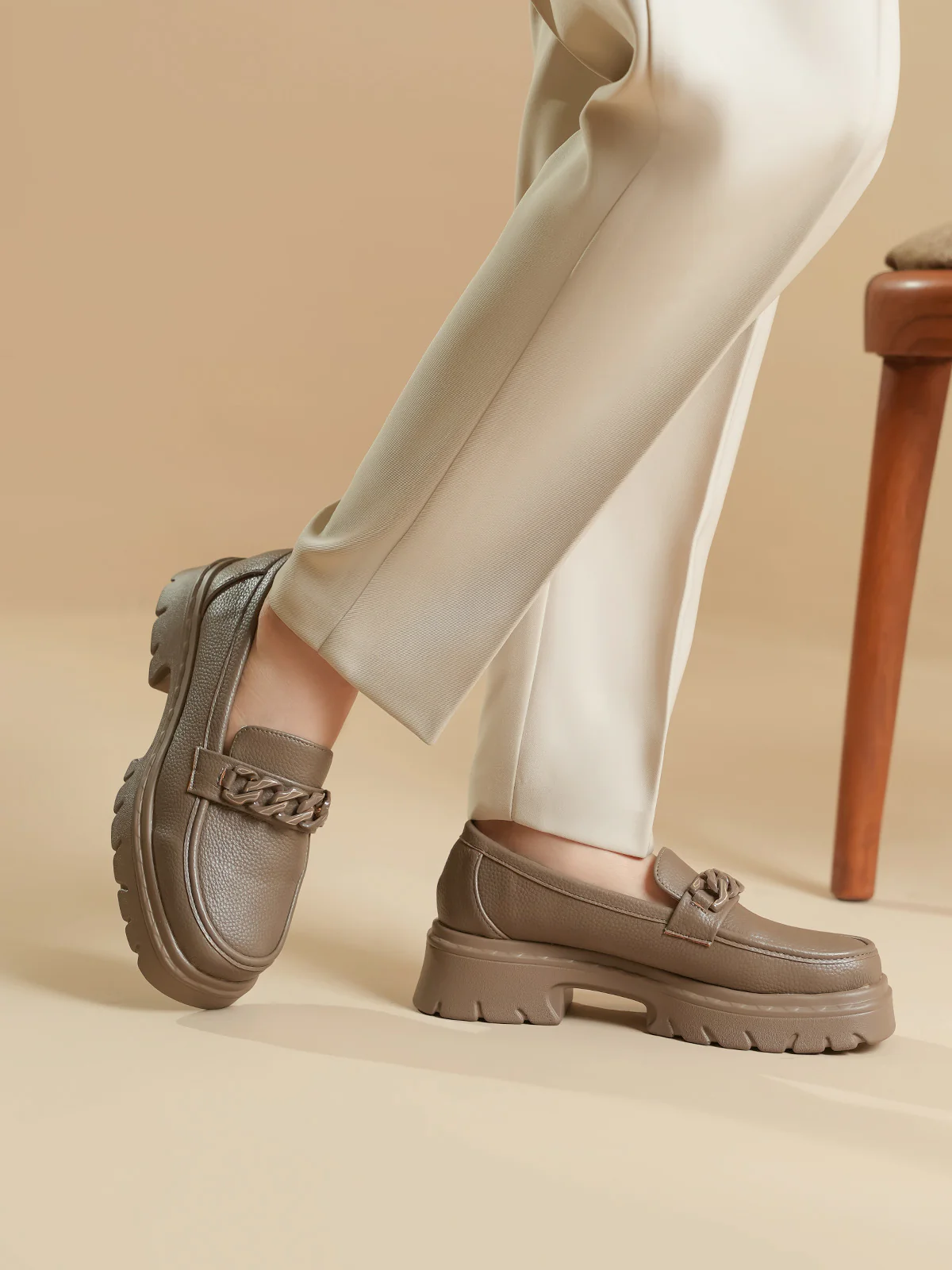 Women "FERRIS" Casual Soft Loafers - Image 10
