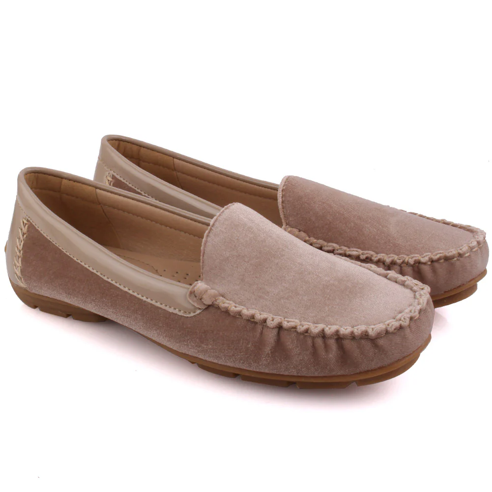 Women ‘Hangisi’ Slip-On Flat Moccasins - Image 2