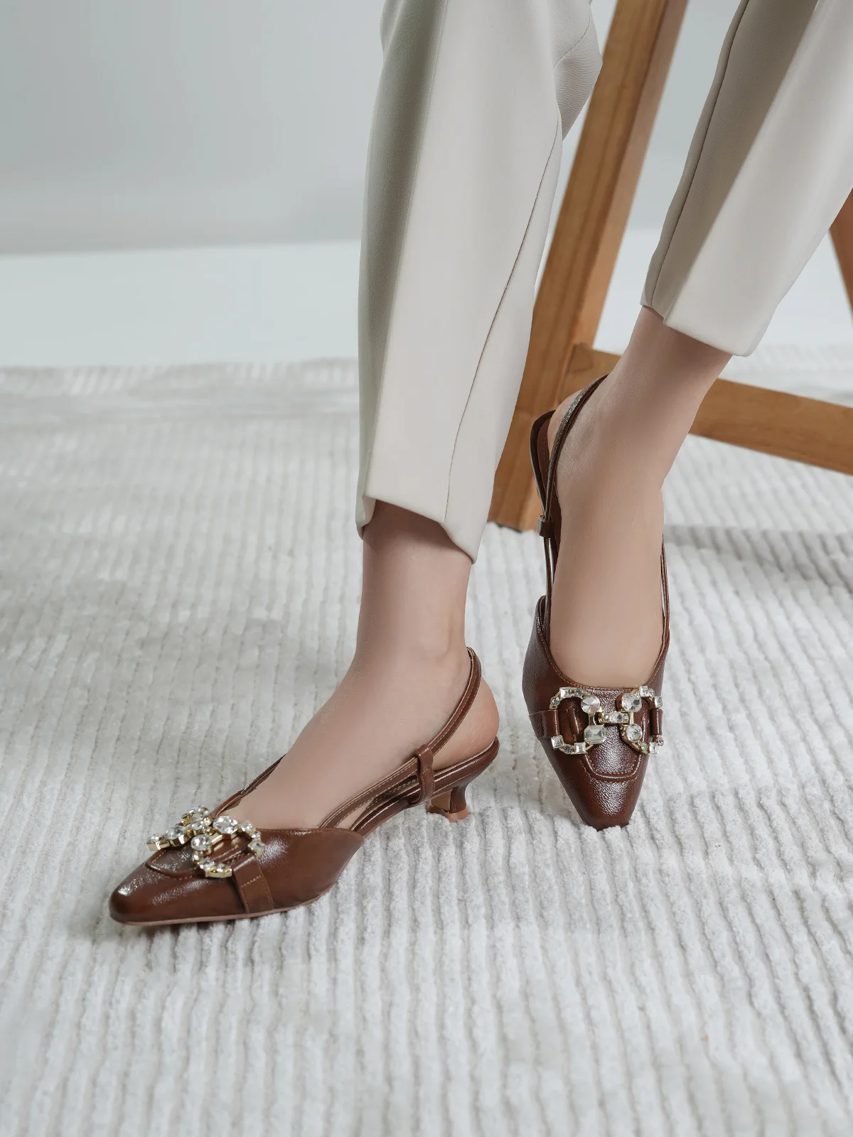 Women "HAYDN" Fancy Buckle Design Sandals