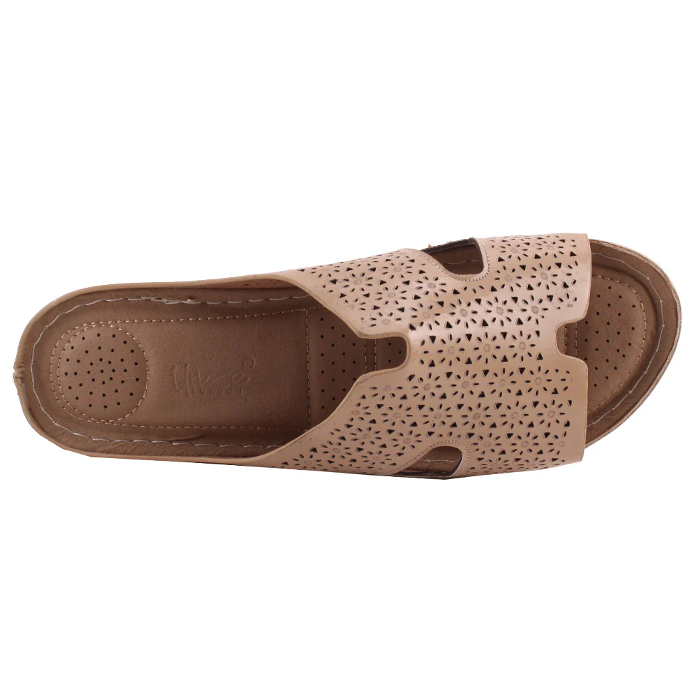 Women “HAYLEE” Open Toe Textured Comfort Wedge Slippers - Image 4
