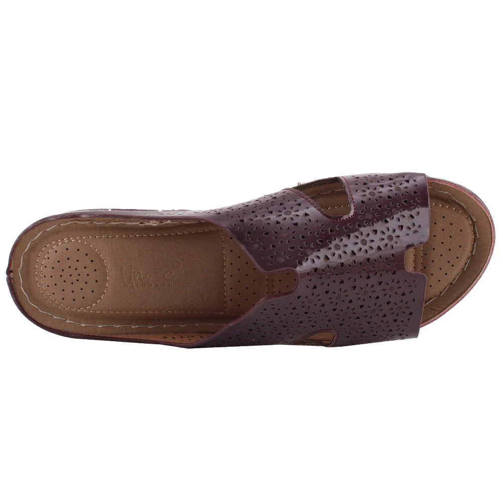 Women “HAYLEE” Open Toe Textured Comfort Wedge Slippers - Image 4
