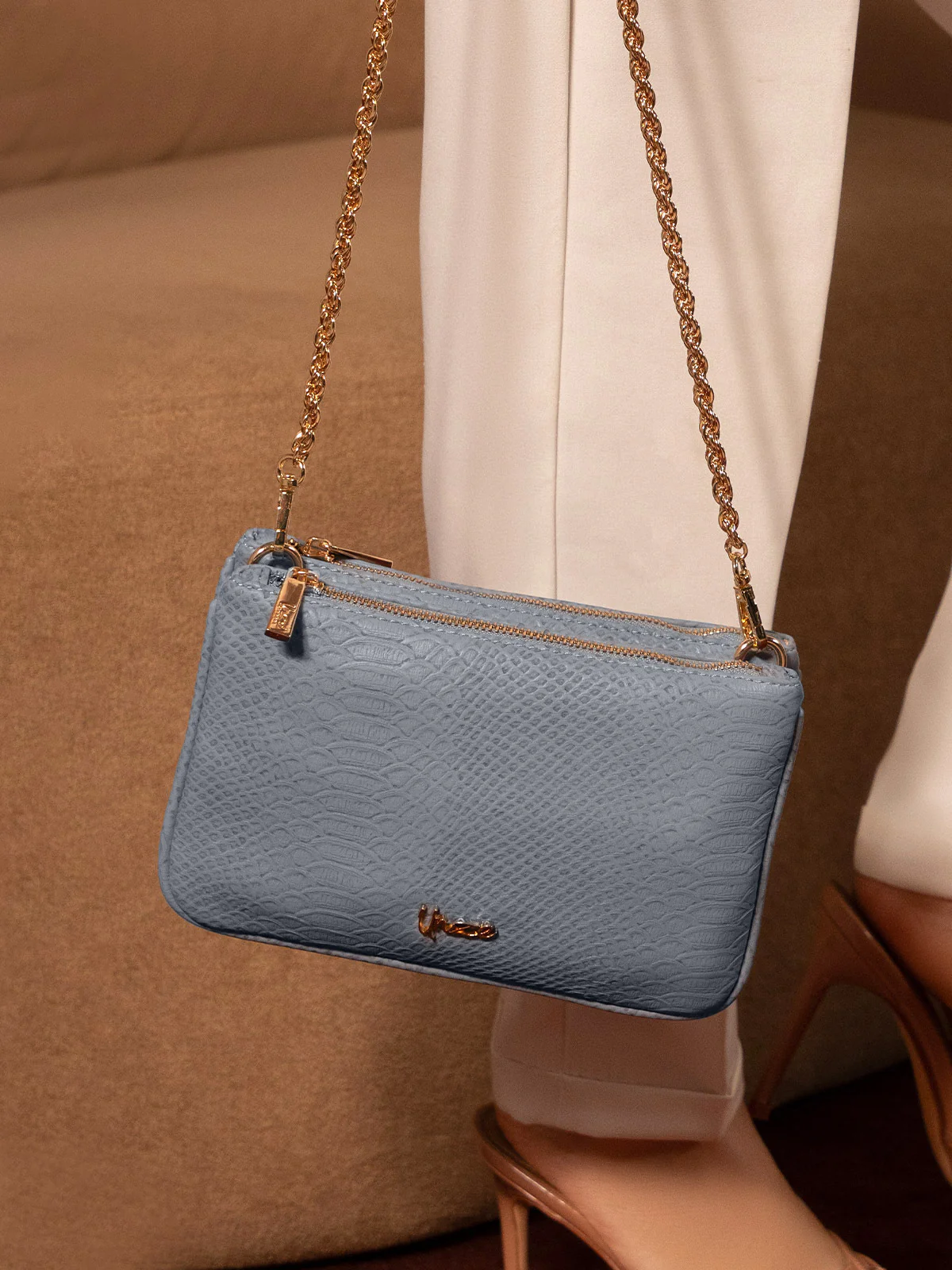 Women "IRINA" Perfect Shoulder Bag