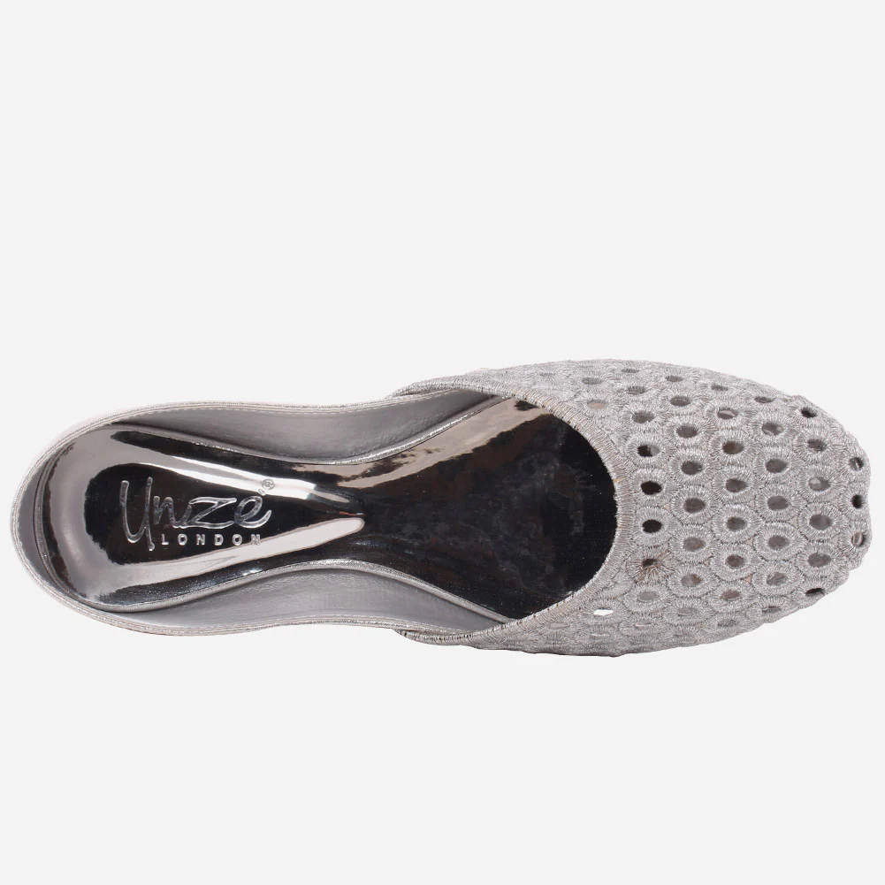 Women "IRIS" Indian Tilla Khussa - Image 4