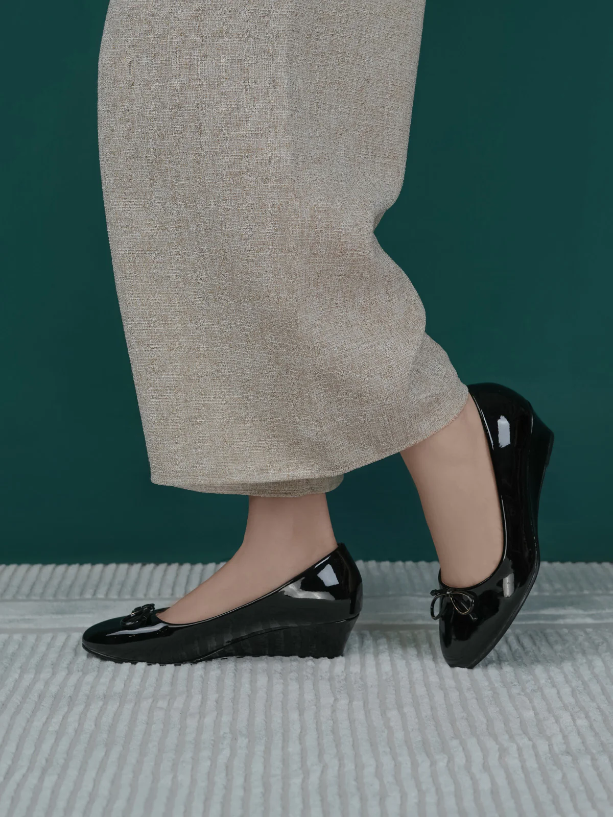 Women "KANELO" Comfortable Wedge Courts - Image 10