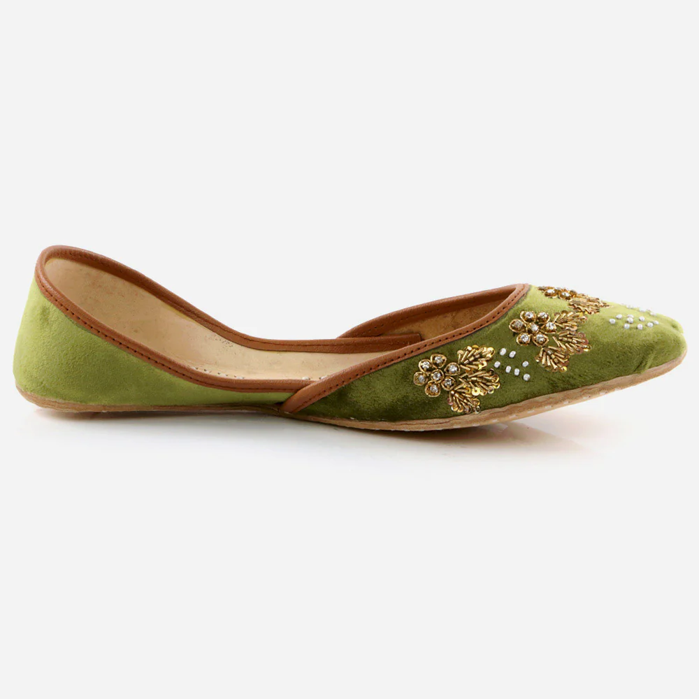 Women Ladies Handcrafted Decorated Traditional Indian Wedding Bridal Slip Ons Evening Party Handmade Leather Khussa Pumps Shoes - Image 2