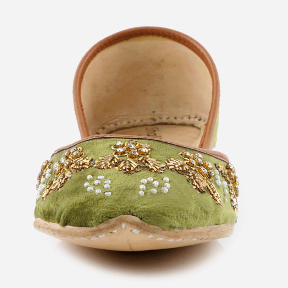 Women Ladies Handcrafted Decorated Traditional Indian Wedding Bridal Slip Ons Evening Party Handmade Leather Khussa Pumps Shoes - Image 4