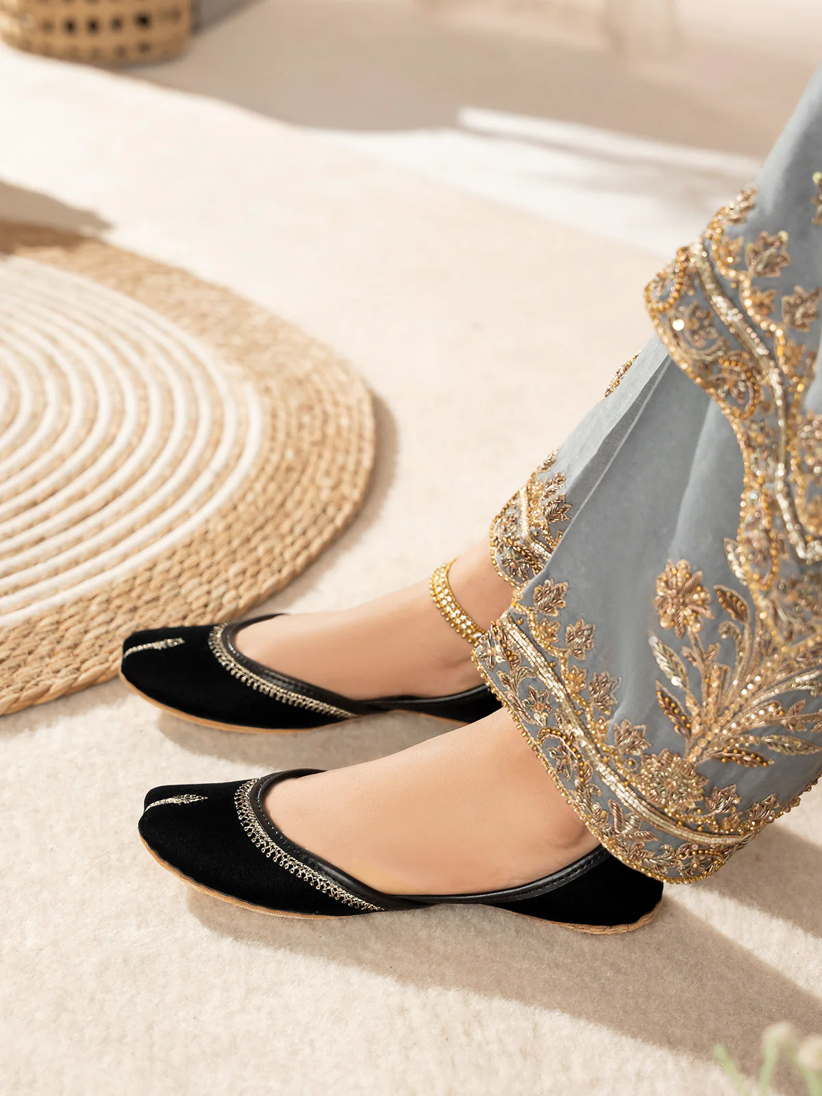 Women "LAURIE" Intricate Tila Wrok khussa