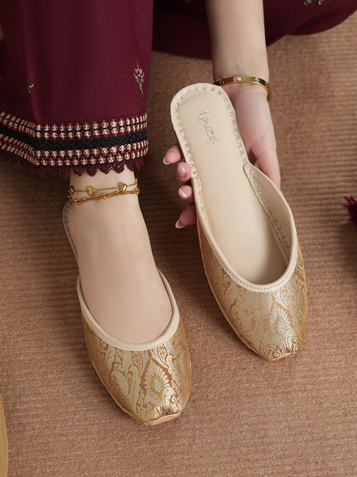 Women "SAJRAV" Comfort and Soft Khussa - Image 9