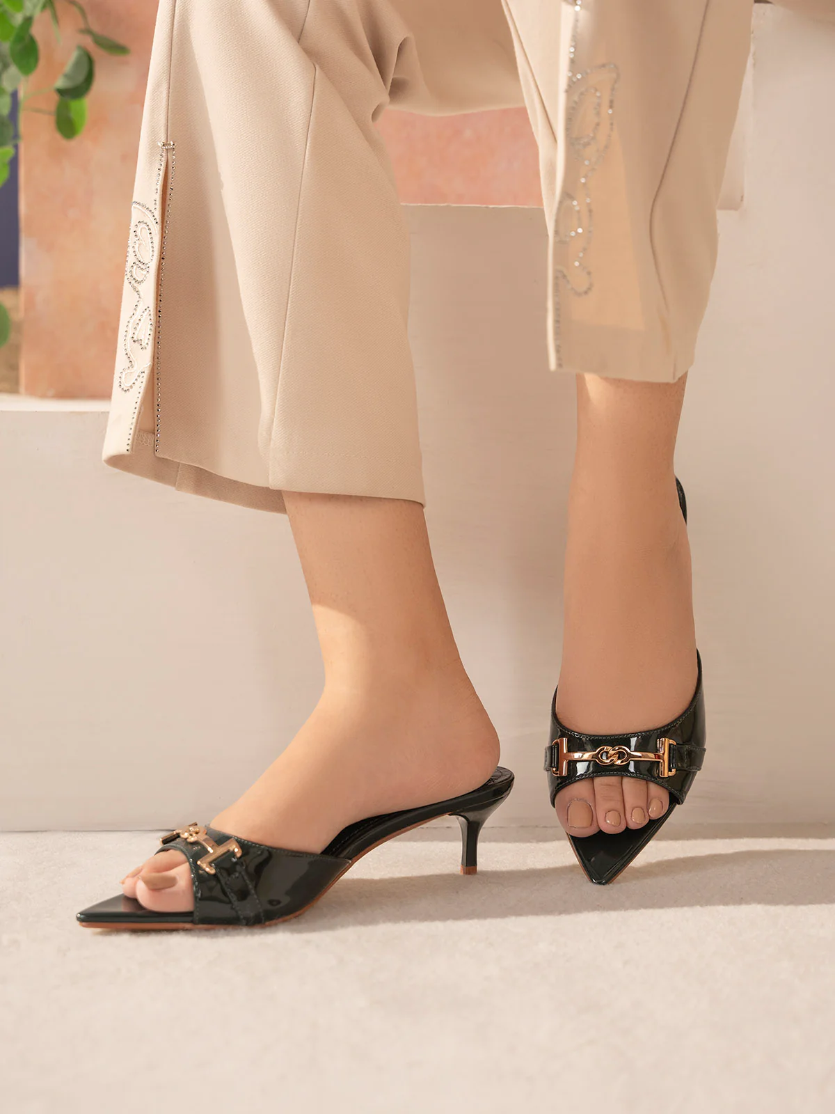 Women "LEYZA" Slip On Pointed Heel Sandals - Image 11
