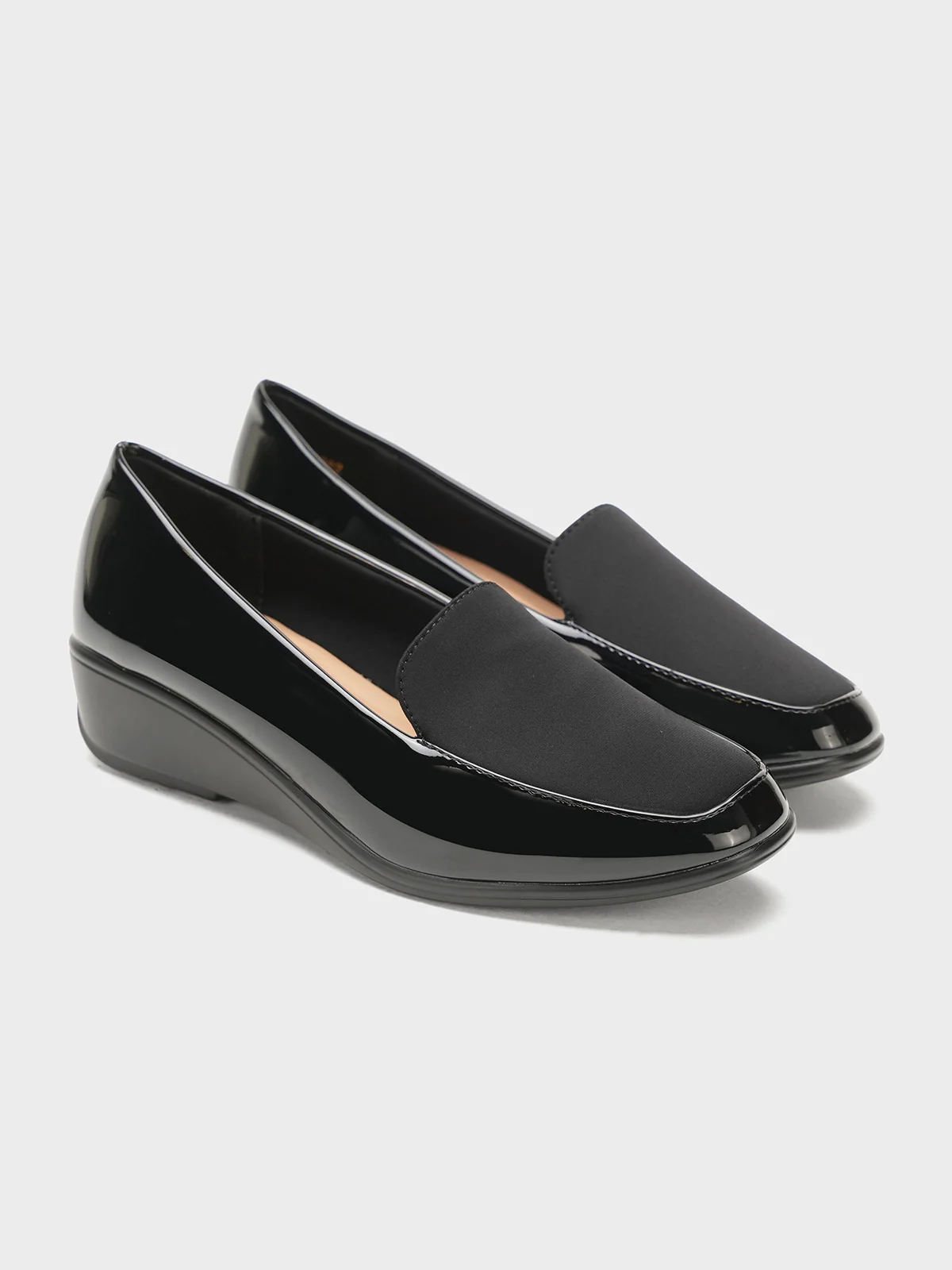 Women "MAURA" Trendy Platform Heel Courts - Image 2