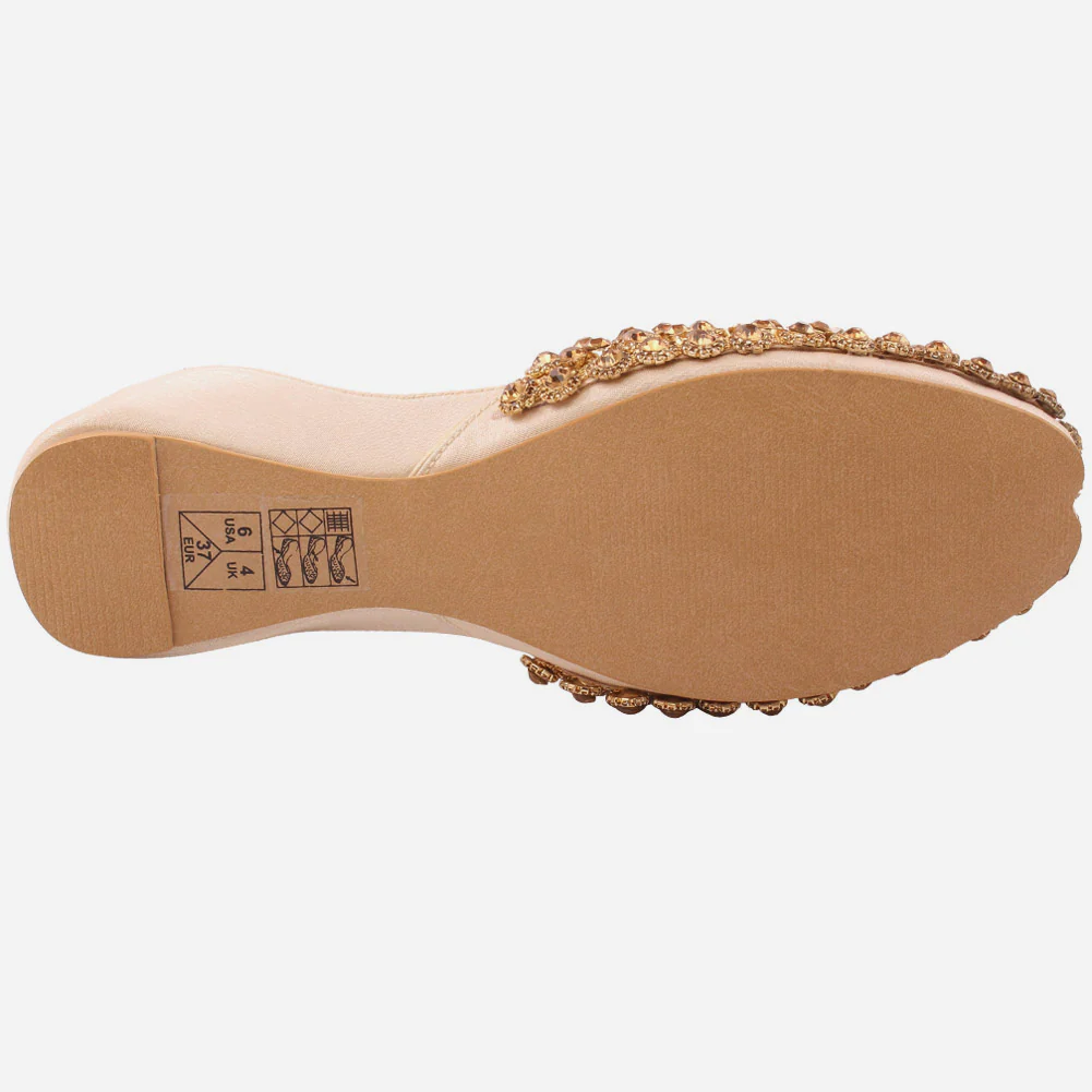 Women "MILO" Embellished Slip On Khussa - Image 5
