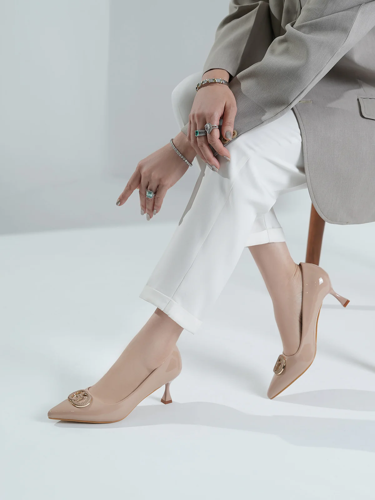 Women "MWINYI" Comfort Court Shoes