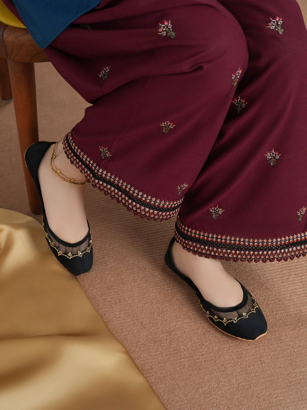 Women "TEHZEEB" Comfort Khussa - Image 3