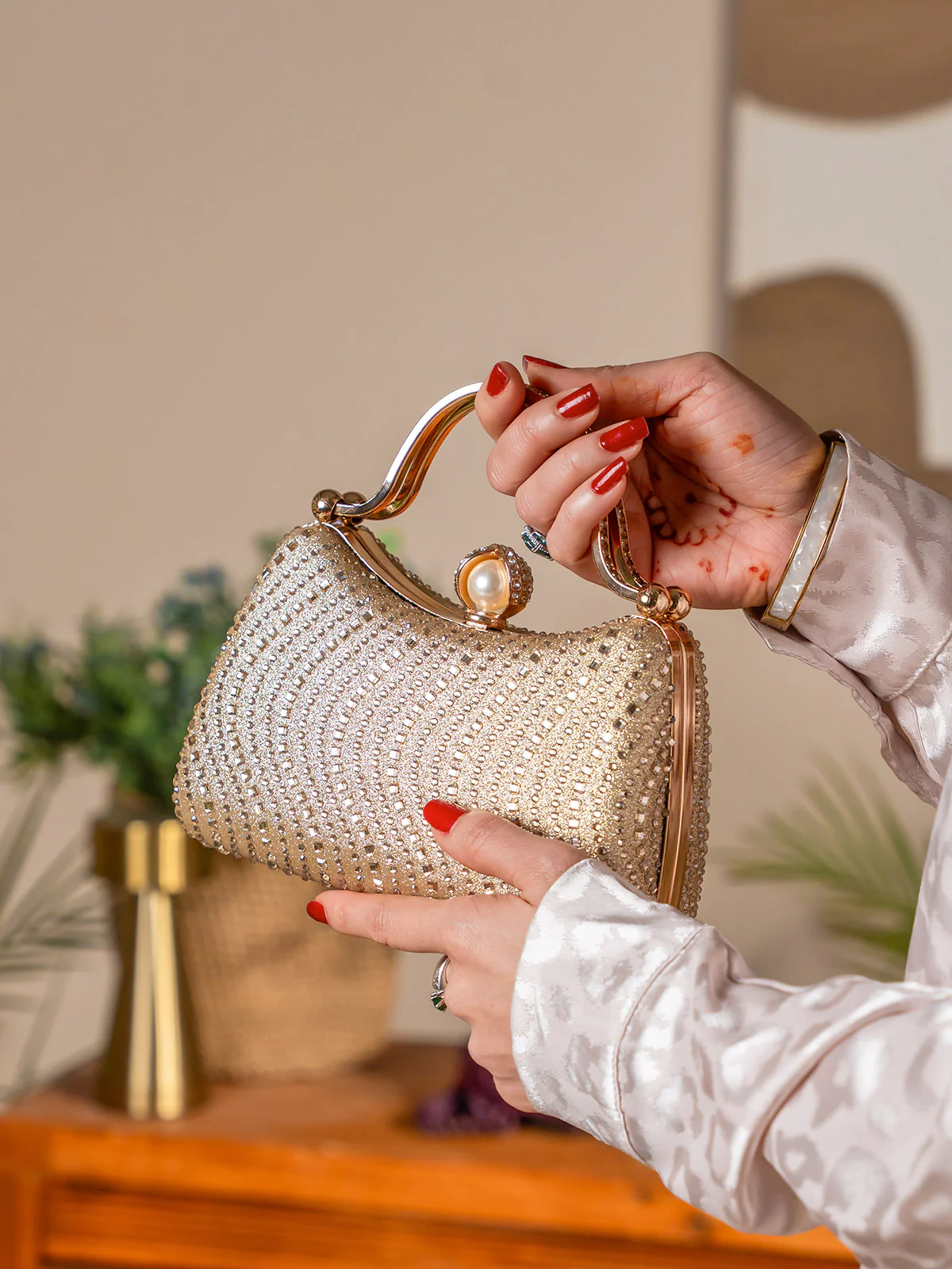 Women "NICOLE" Elegant Design Fancy Bag - Image 10