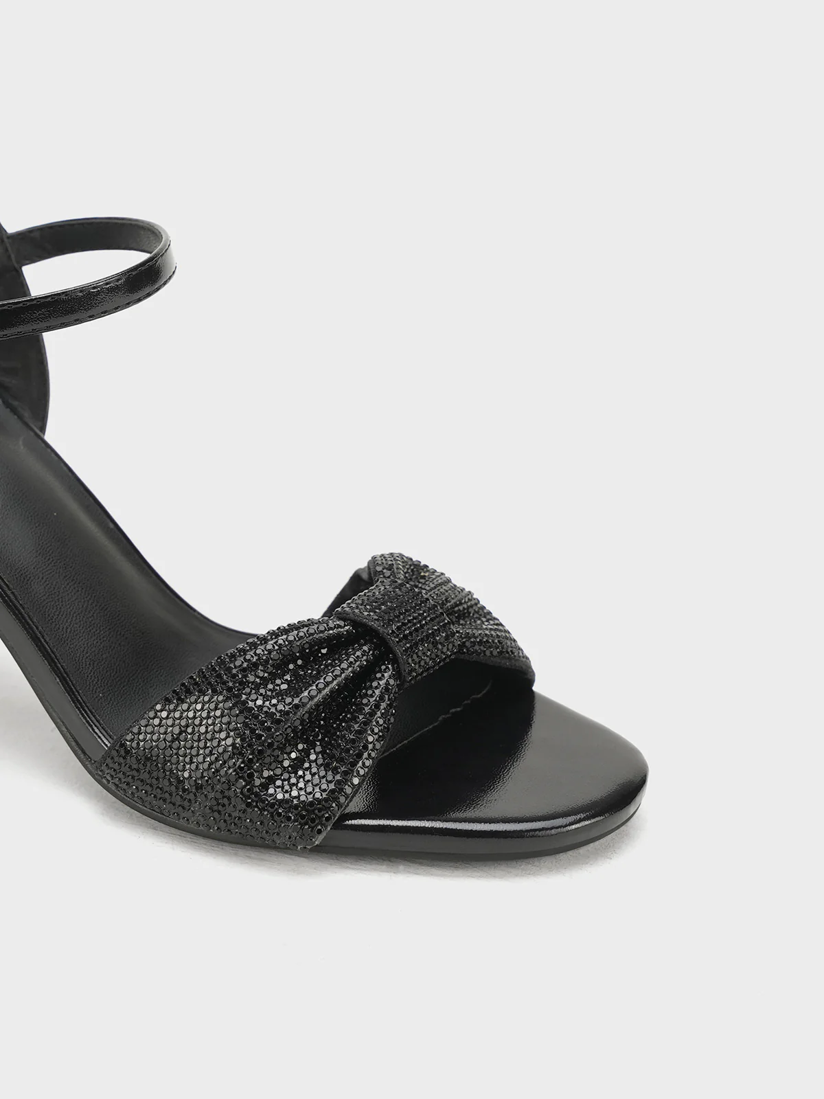 Women "NIKITA" Fancy Buckle Sandals - Image 7