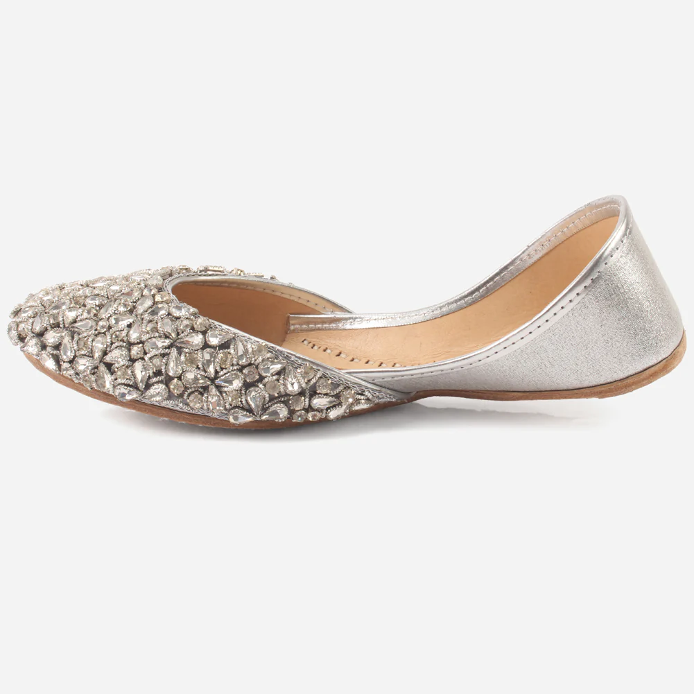 Women "NIKKO" Embellished Slip On Khussa - Image 3