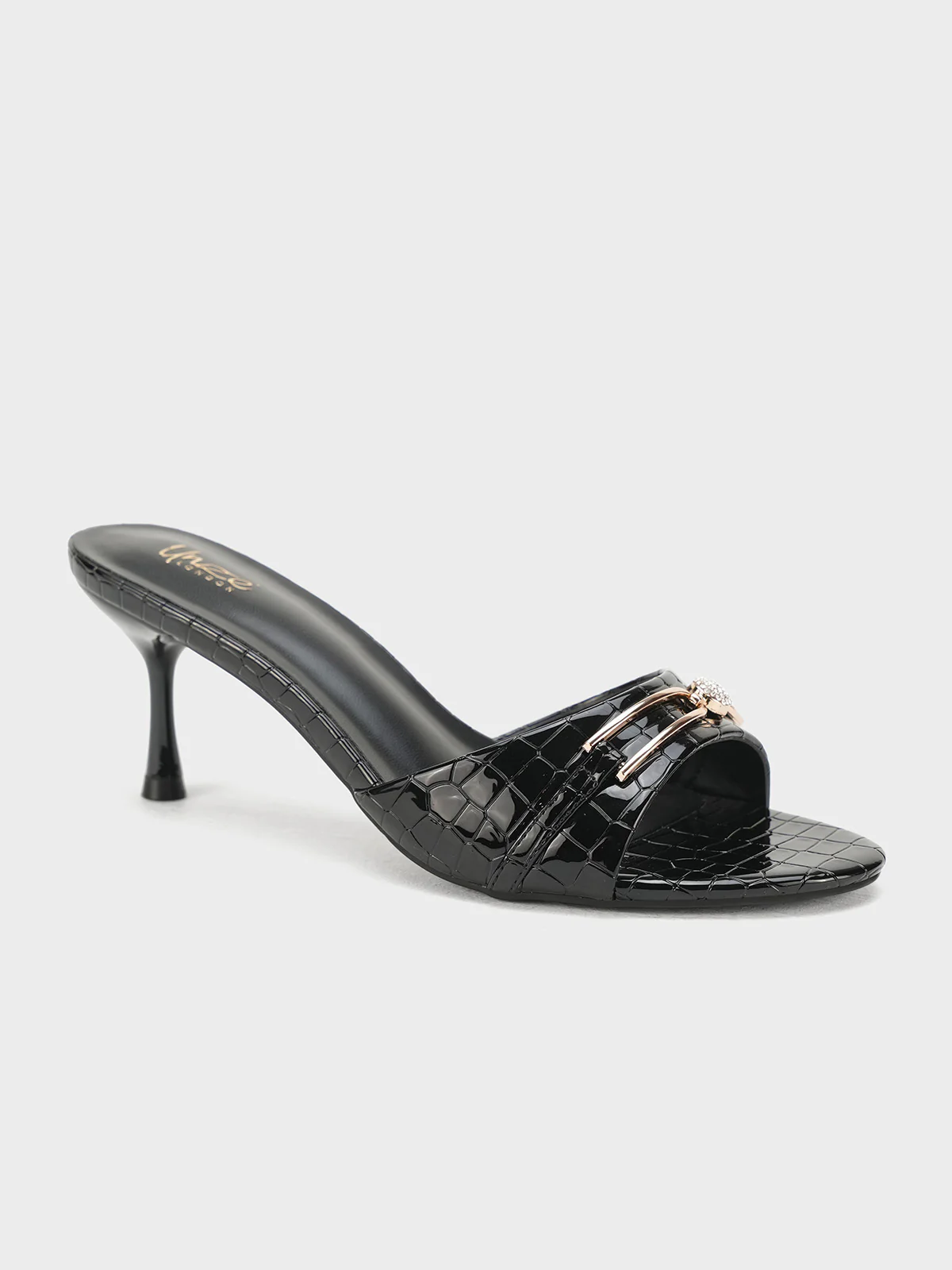 Women "NOACH" Stylish Slip On Sandals - Image 2