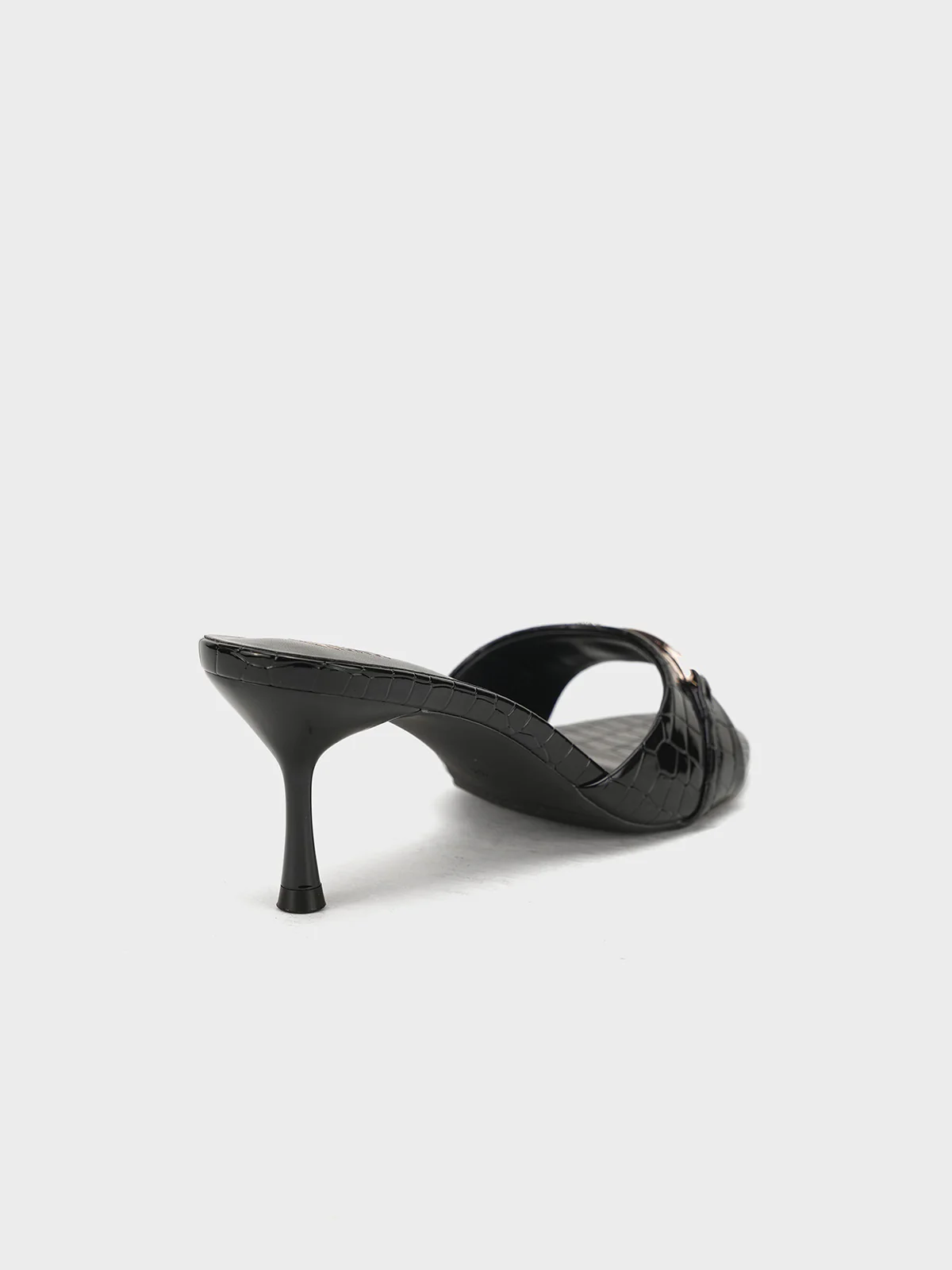 Women "NOACH" Stylish Slip On Sandals - Image 5