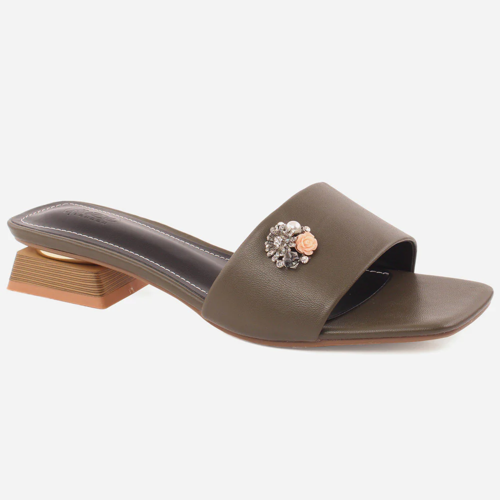 Women "Noomi" Everyday slip on Slippers