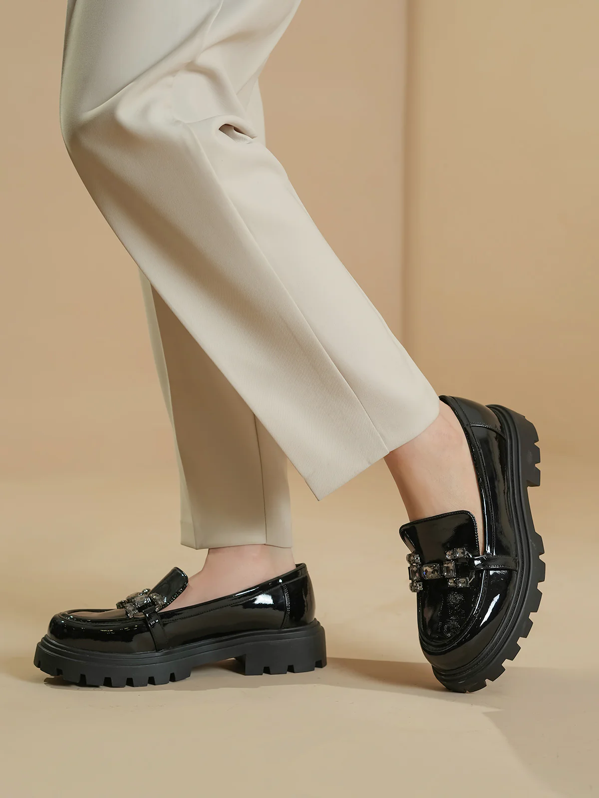 Women "OZCOLLO" Chic Look Loafer Shoes - Image 11