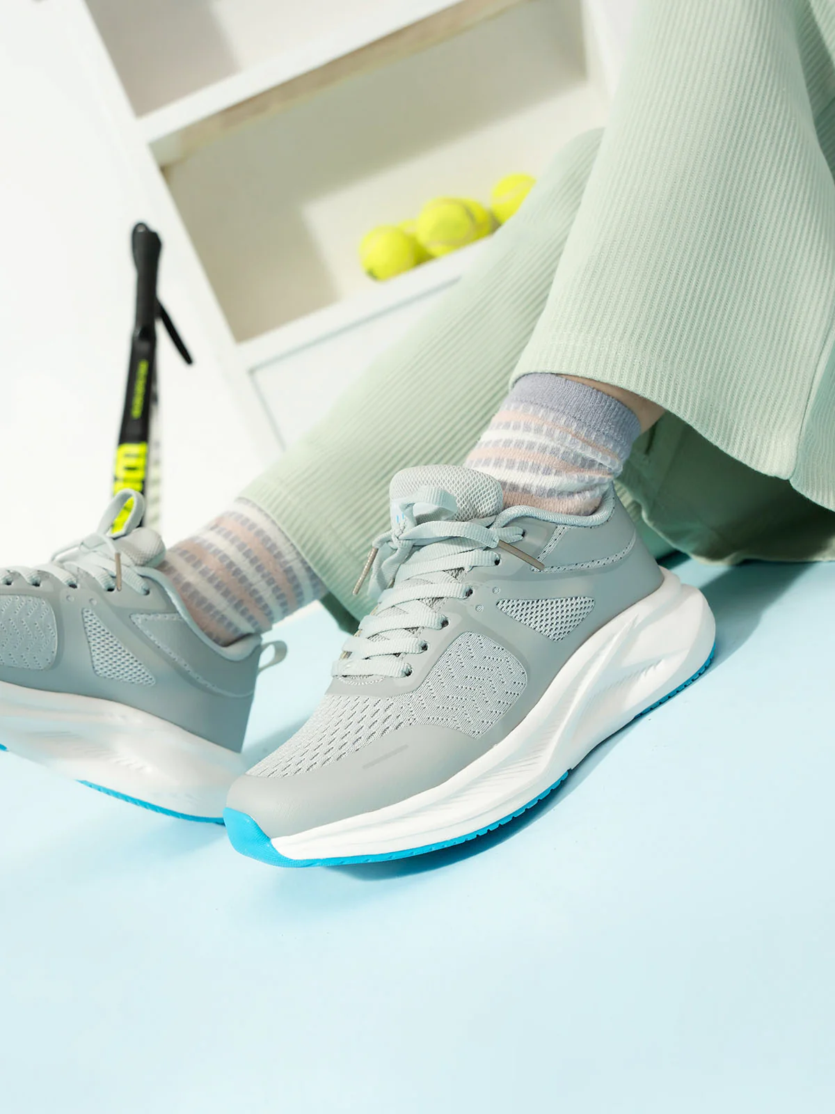 Women "PABLOF" Lightweight Trainers - Image 11