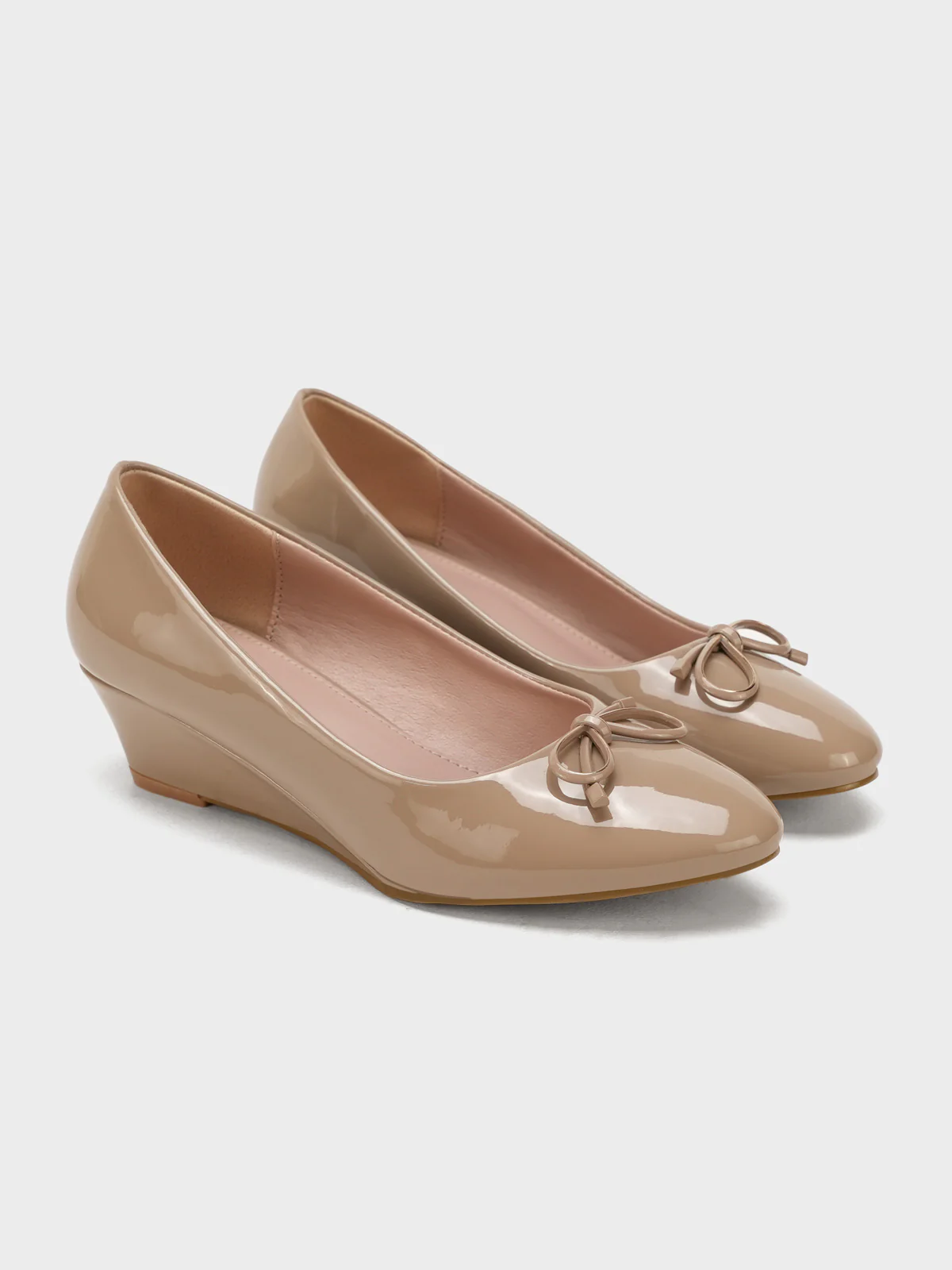 Women "PAISLEY" Classic Low Heel Courts - Image 3