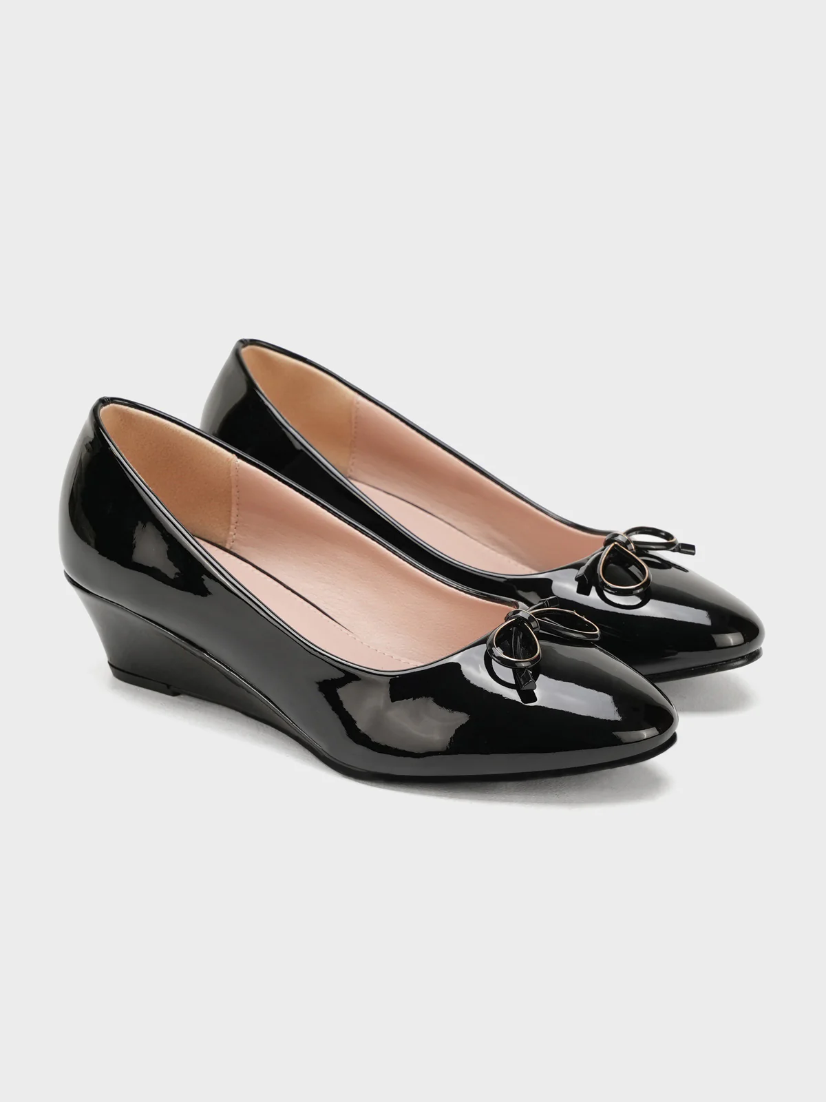 Women "PAISLEY" Classic Low Heel Courts - Image 3