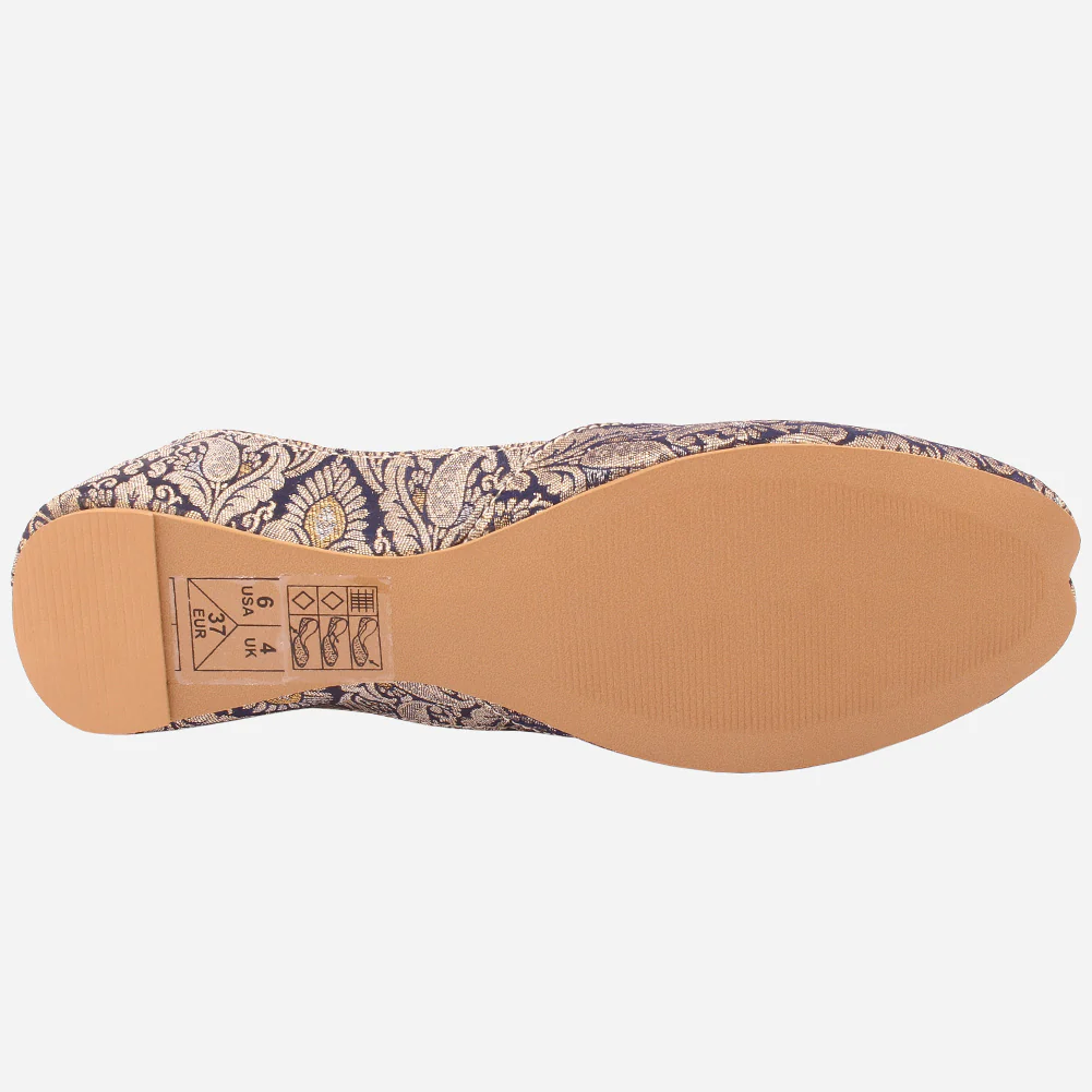 Women "POLINA" Slip On Punjabi Khussa - Image 5