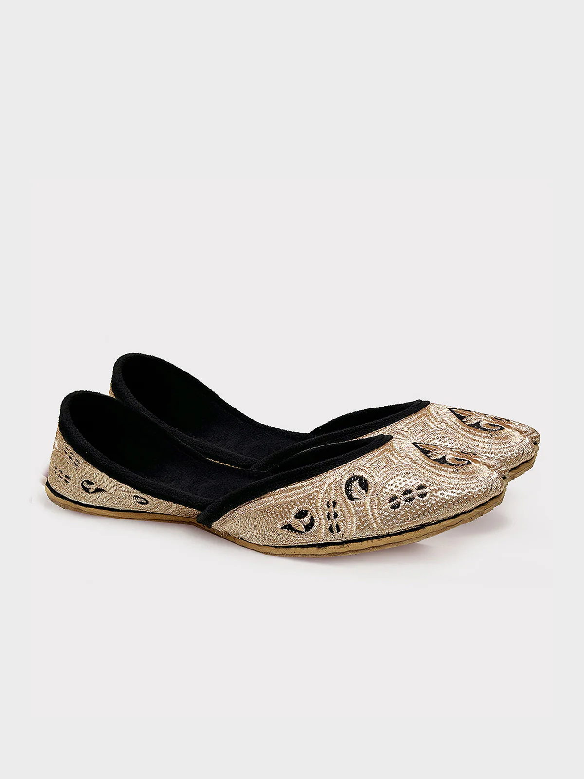 Women "PYRITE" Comfort Tilla Work Khussa - Image 3