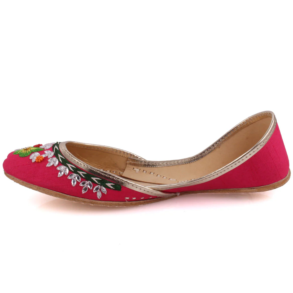 Women’s ‘Calcite’ Embroidered Indian Khussa Slippers - Image 3
