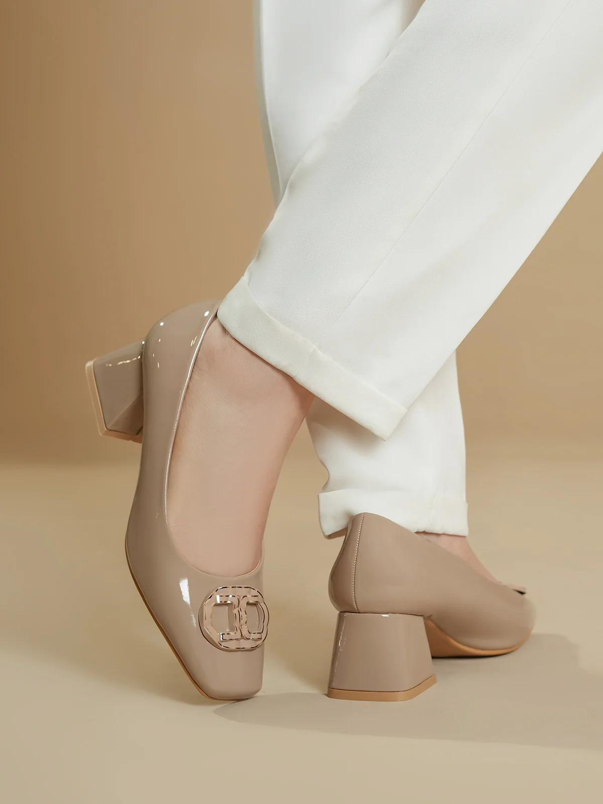 Women "SIPHO" Casual Stylish Court Shoes - Image 6