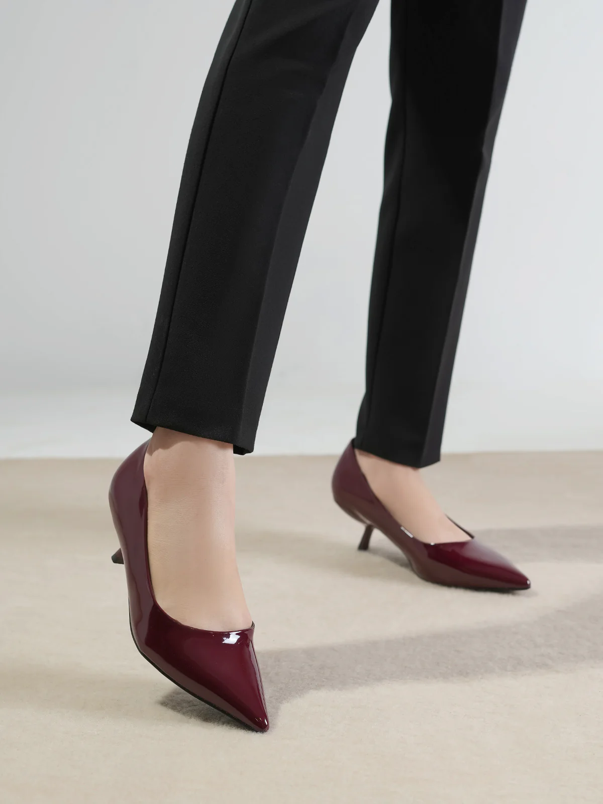 Women "SUTEKH" Low Heel Casual Courts - Image 10