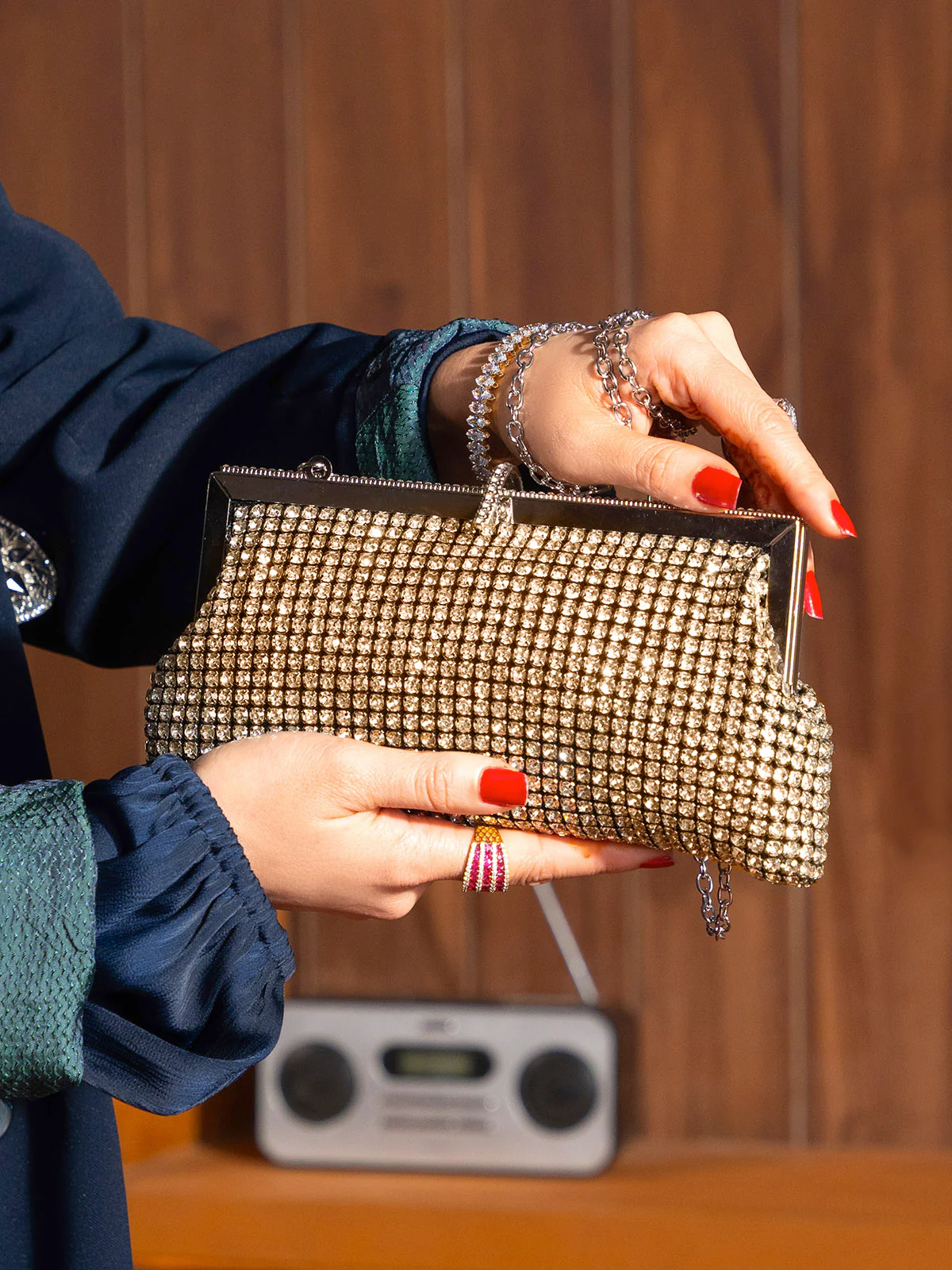 Women "TERESA" Diamond Stone Fancy Clutch