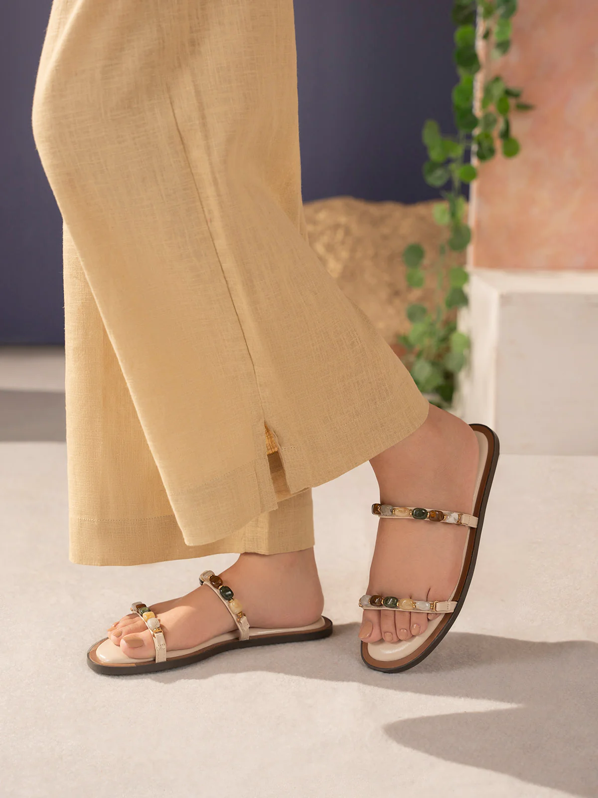 Women "VEDIKA" Stylish Easy To Wear Slippers - Image 9